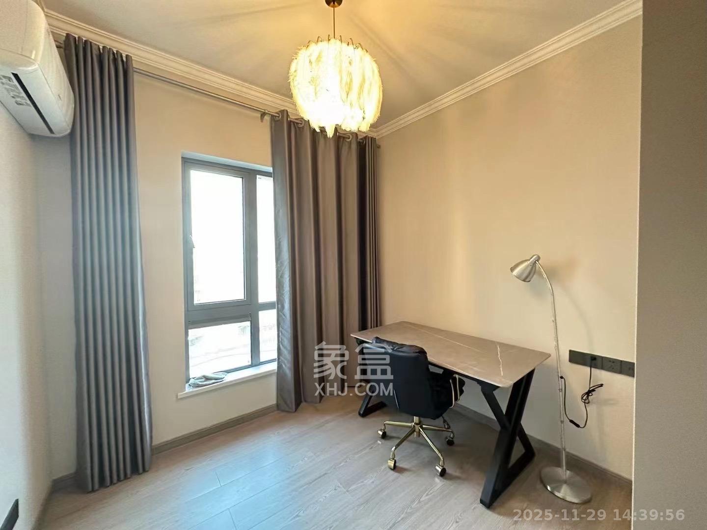 保利国际广场  1室2厅1卫    7000.0元/月室内图