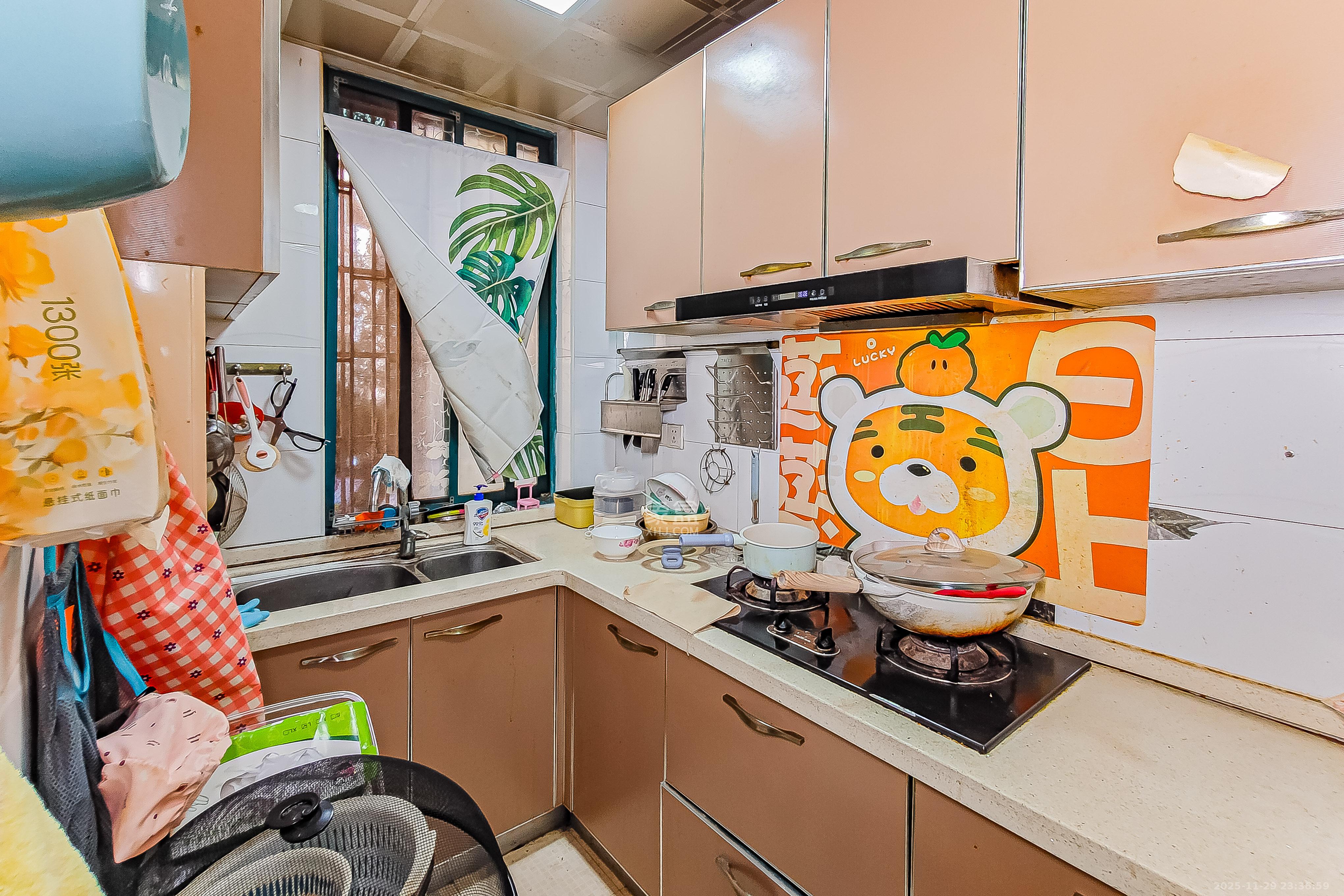 麻园湾测试所 2室2厅1卫 42.8万 麻园湾测试所 2室2厅1卫 42.8万厨房