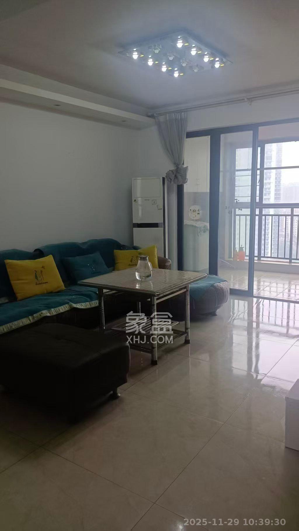 中建麓山和苑  3室2厅1卫    2200.0元/月