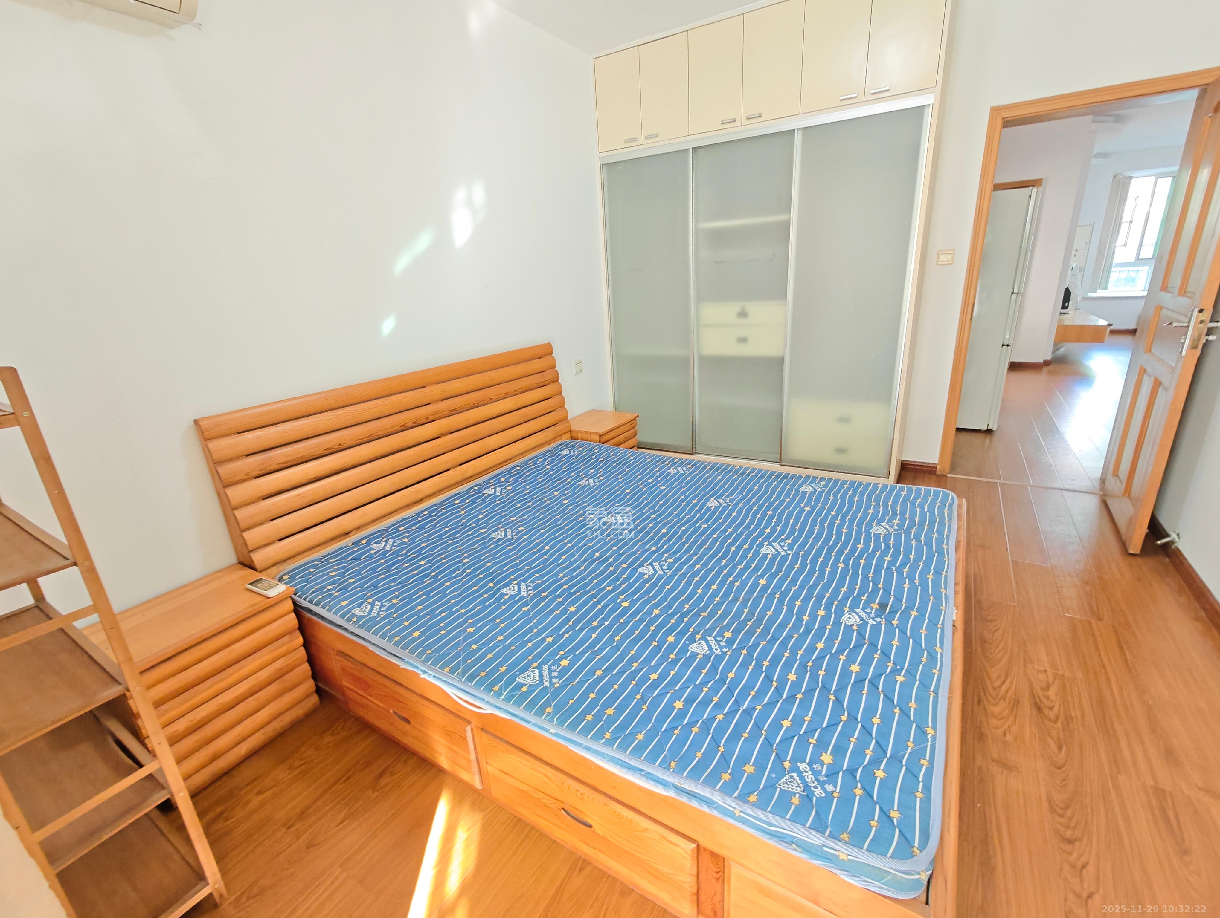 恩瑞麓山名园（龙王港小区）  2室2厅1卫    2000.0元/月室内图