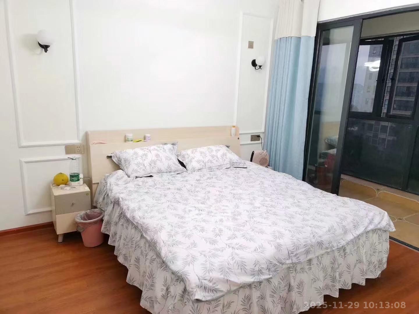 天元涉外桃园  3室2厅2卫    2800.0元/月室内图