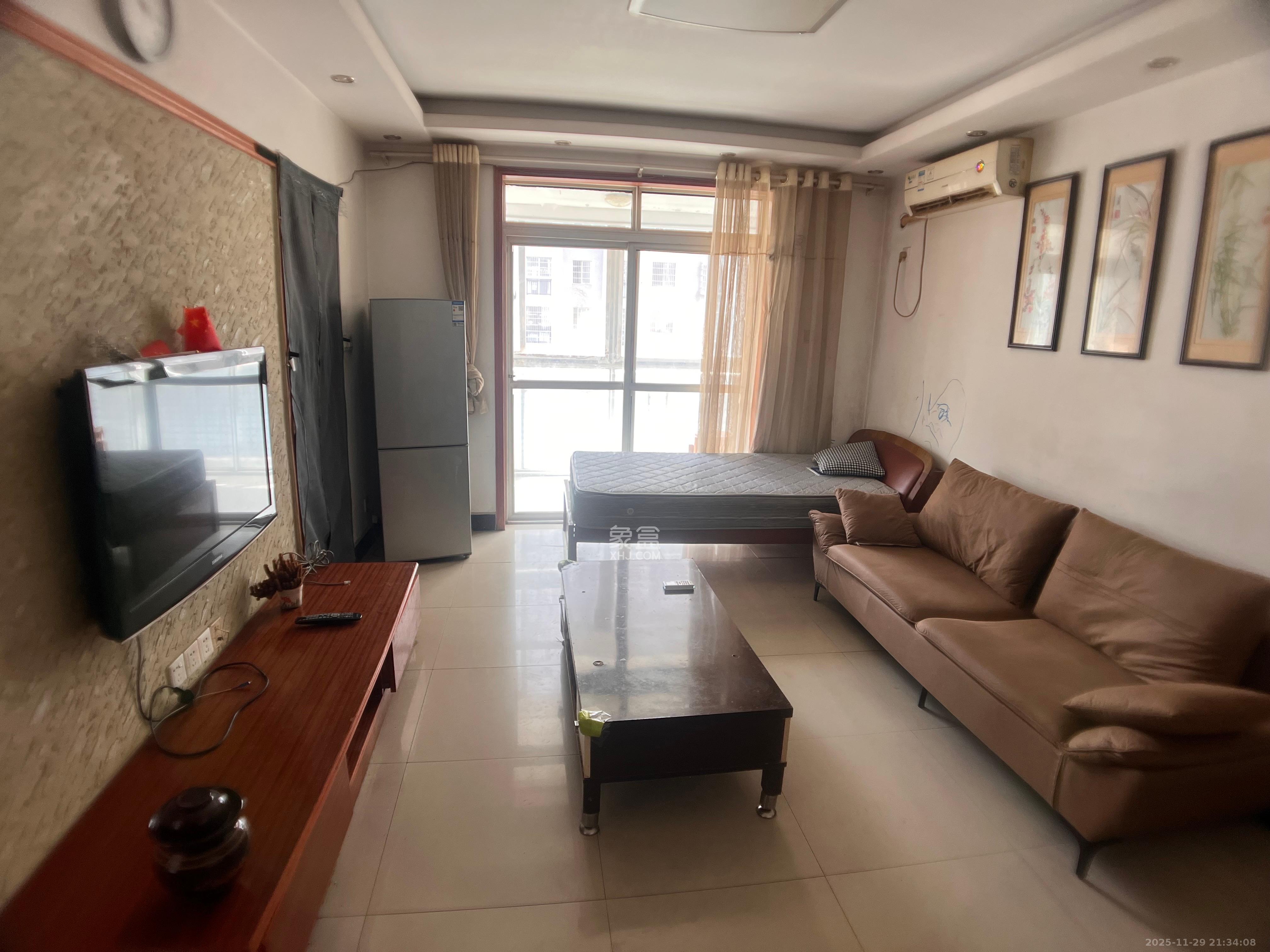 金麓西岸和苑  2室2厅1卫    1600.0元/月室内图