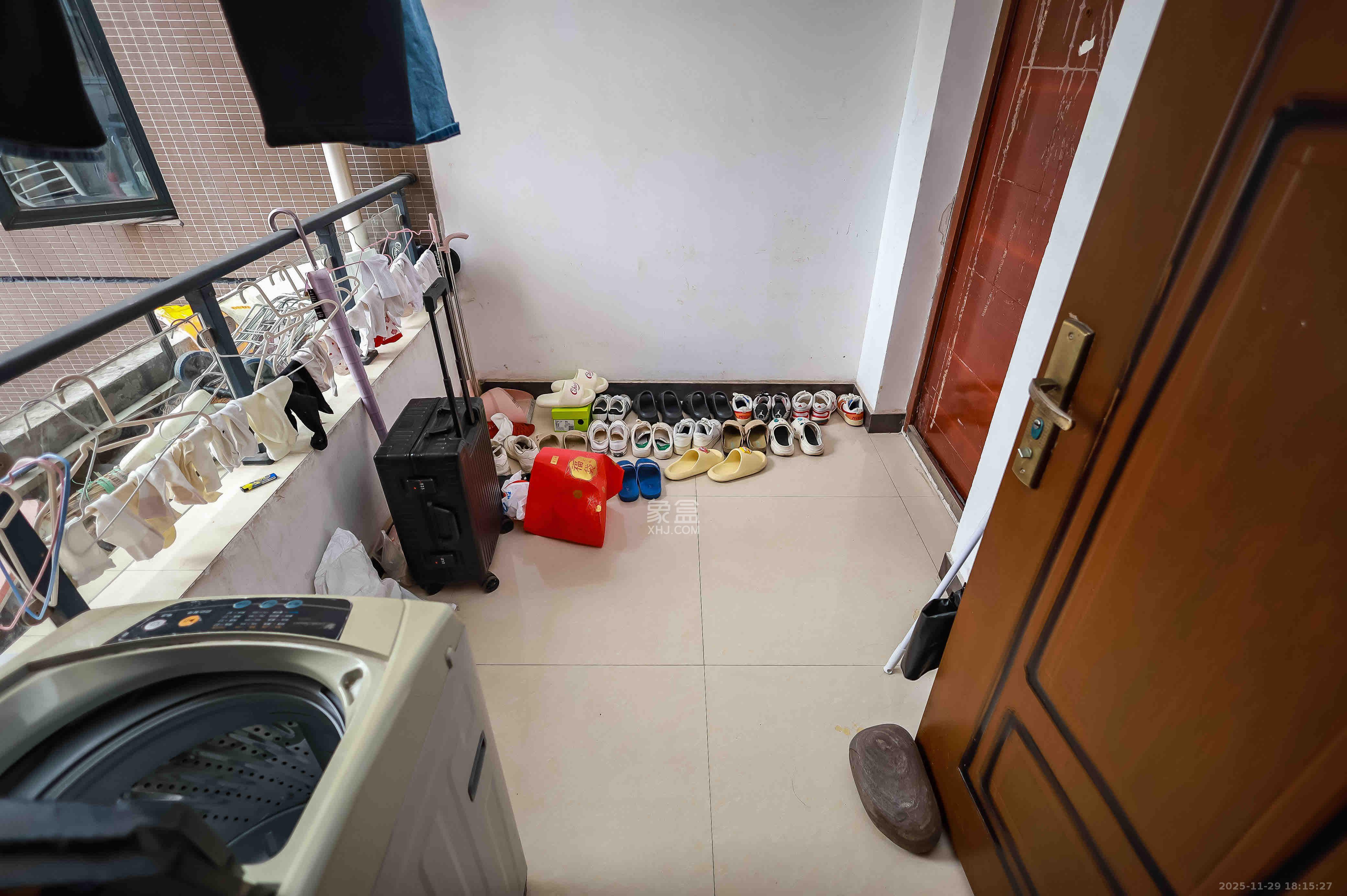 长房时代城 3室2厅1卫 2250.0元/月 长房时代城 3室2厅1卫 2250.0元/月室内图