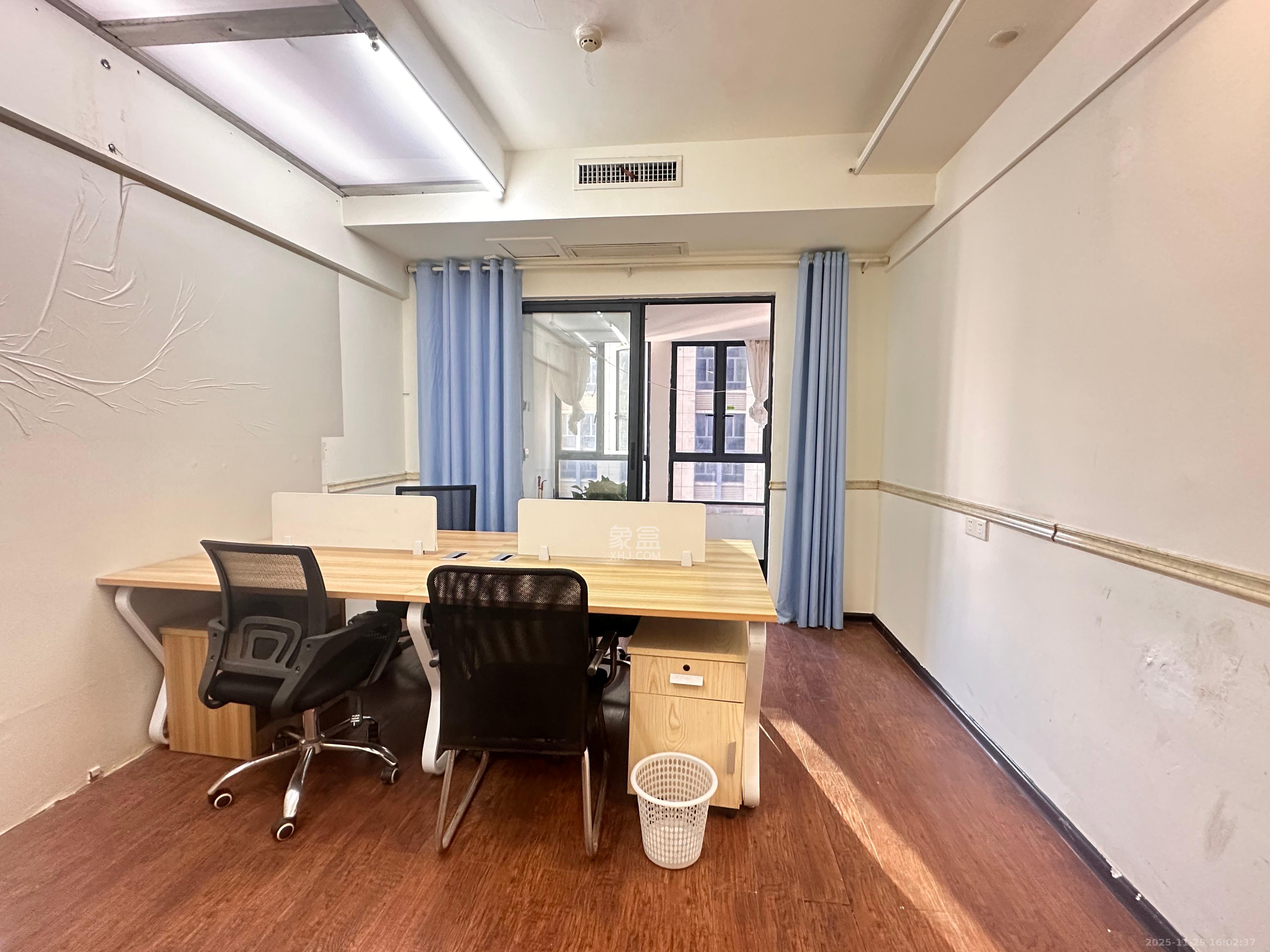 建发汇金国际   44.01㎡      1300.0元/月室内图