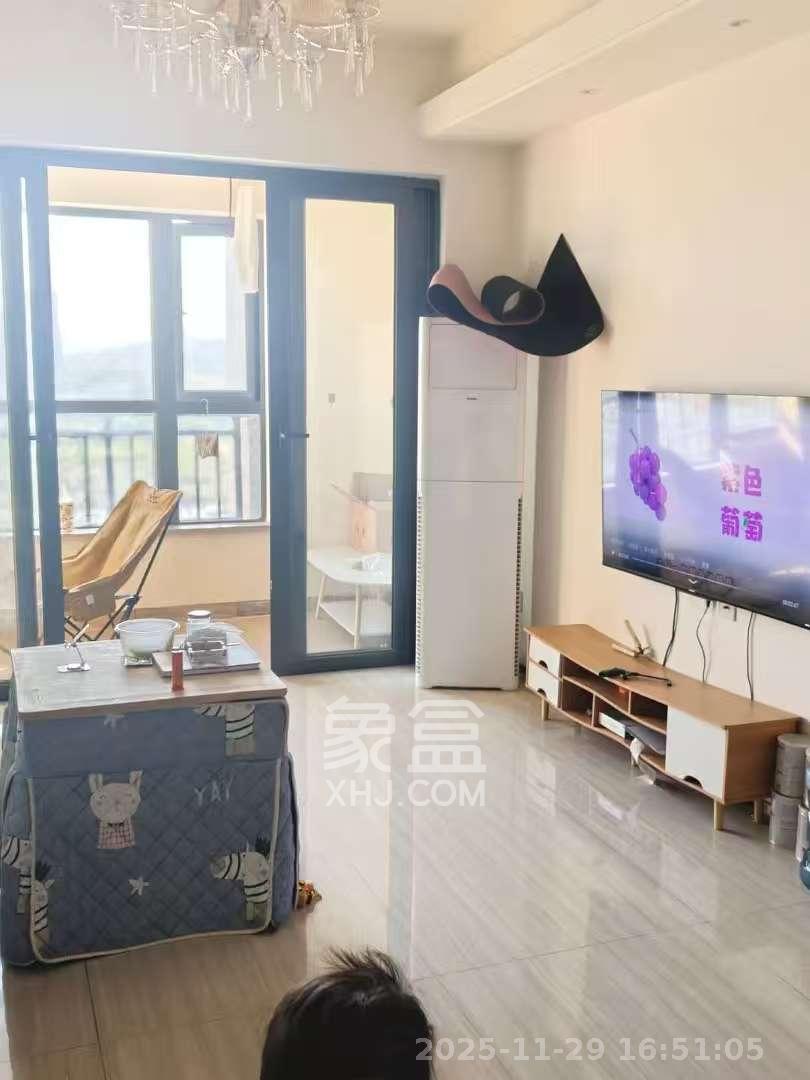 恒大国际广场  2室1厅1卫    2300.0元/月室内图