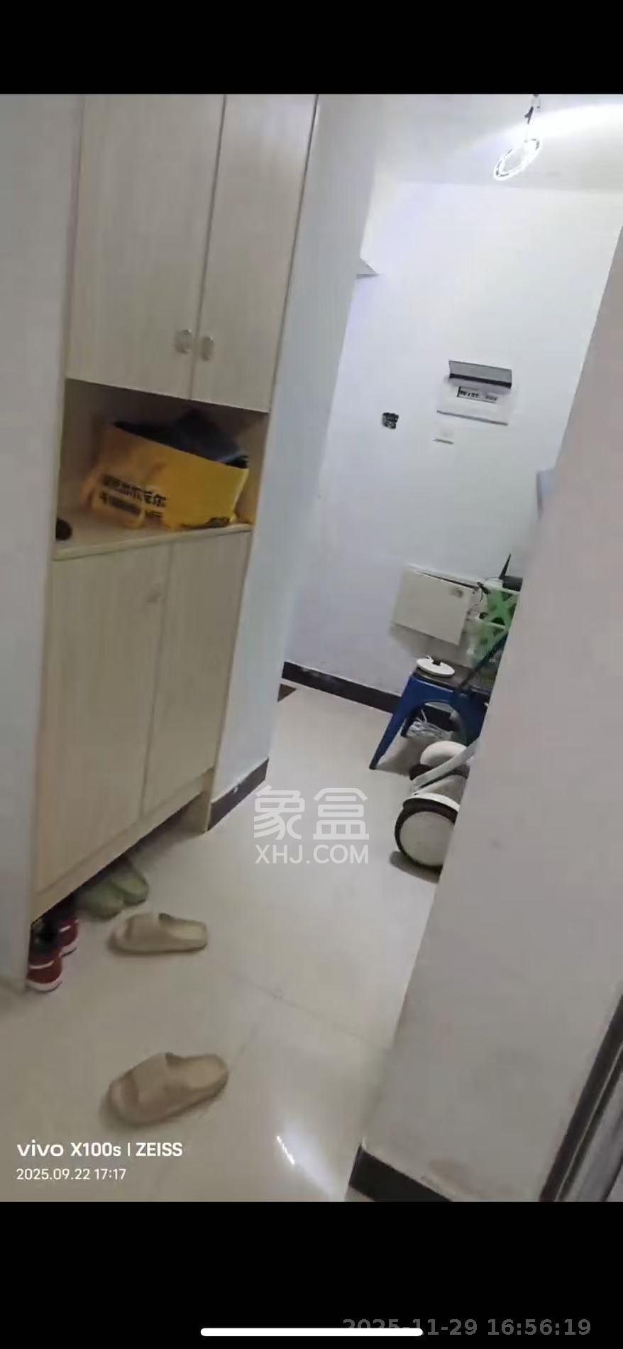 华天苑  2室2厅1卫    2100.0元/月