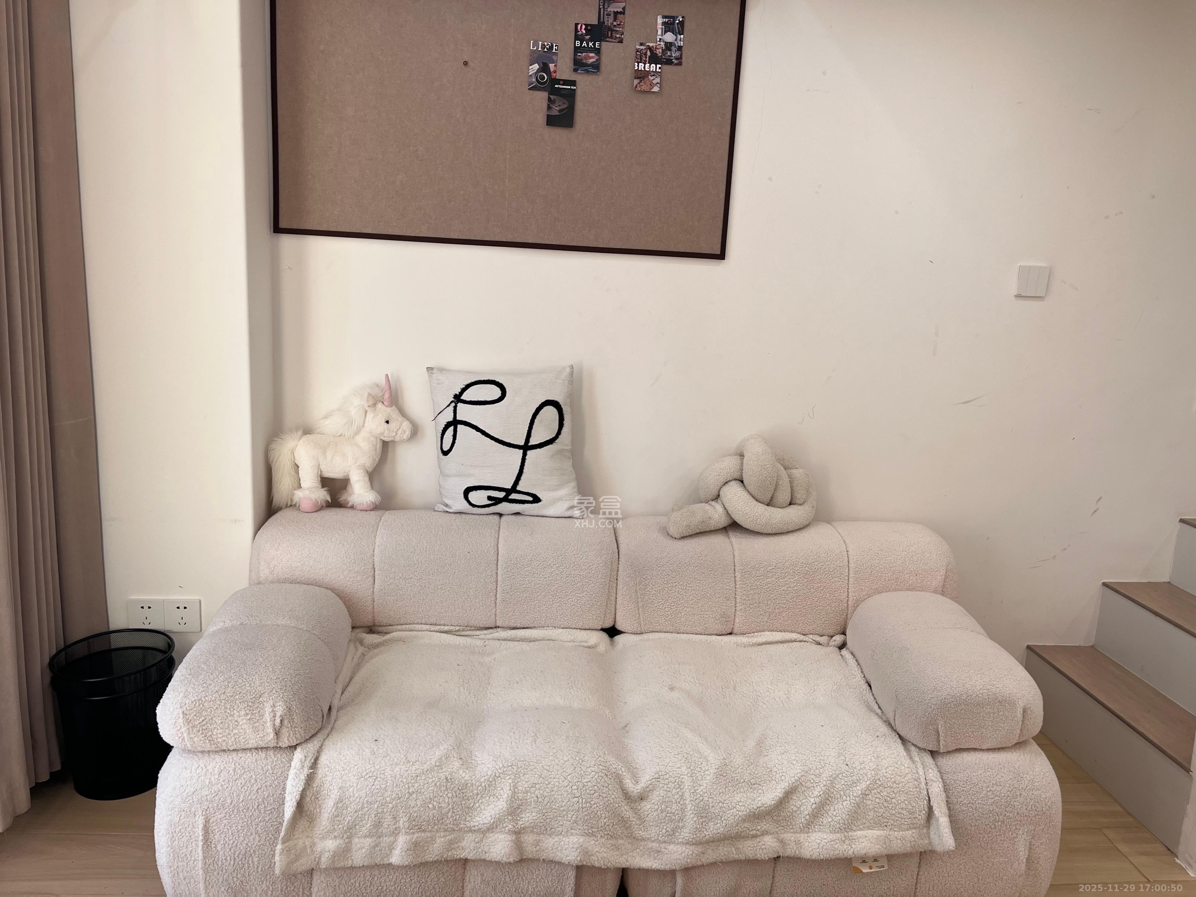 卓越江岸 2室1厅1卫 2600.0元/月 卓越江岸 2室1厅1卫 2600.0元/月室内图