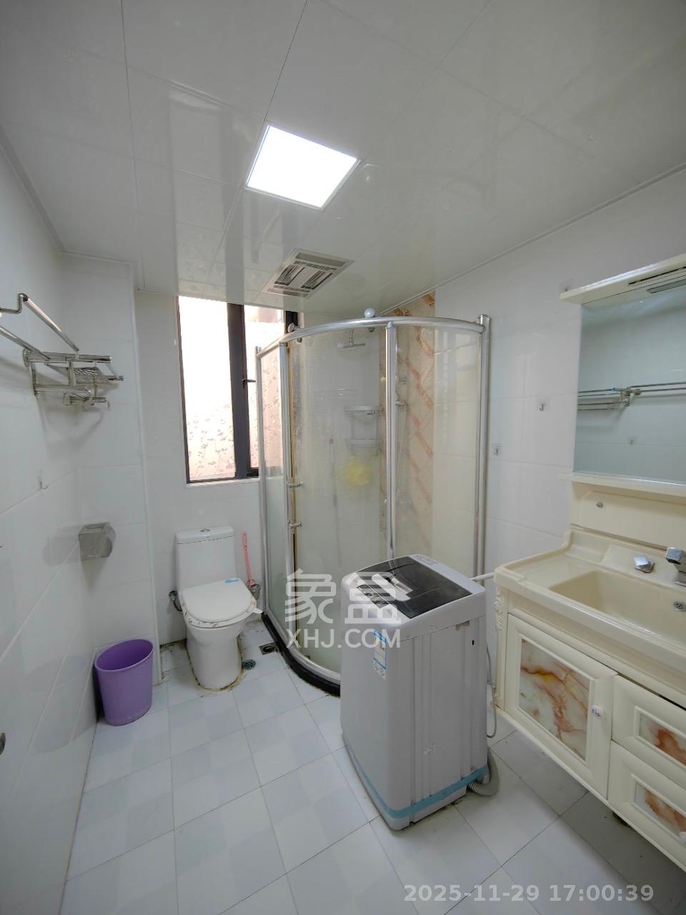 华悦城  4室2厅2卫    3600.0元/月室内图