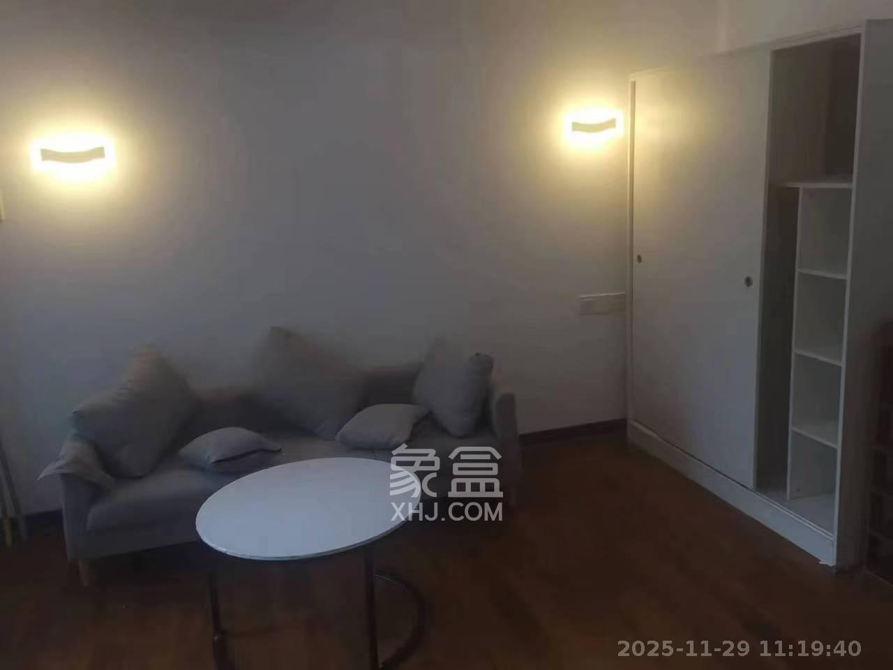 名富公寓 1室1厅1卫 1300.0元/月 名富公寓 1室1厅1卫 1300.0元/月室内图