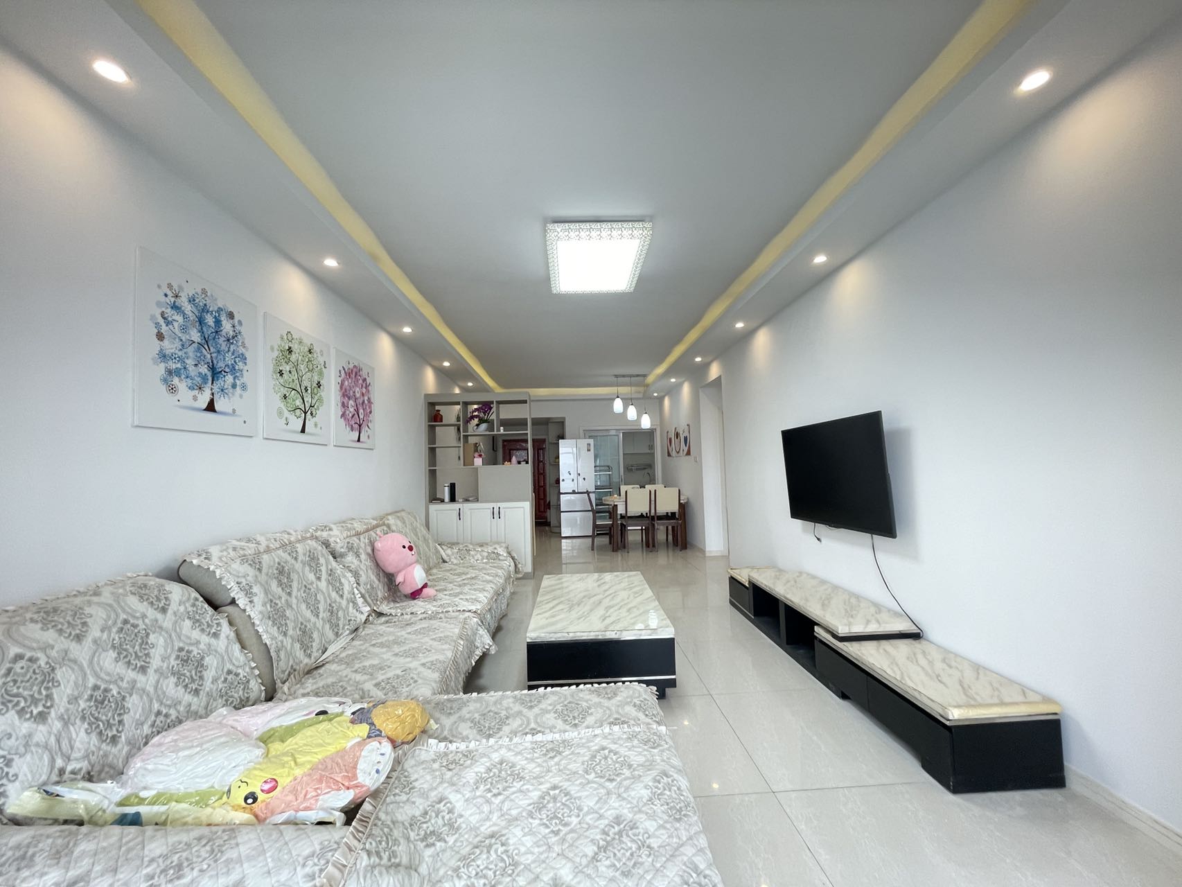 经世龙城  3室2厅1卫    56.0万 经世龙城  3室2厅1卫    56.0万室内图