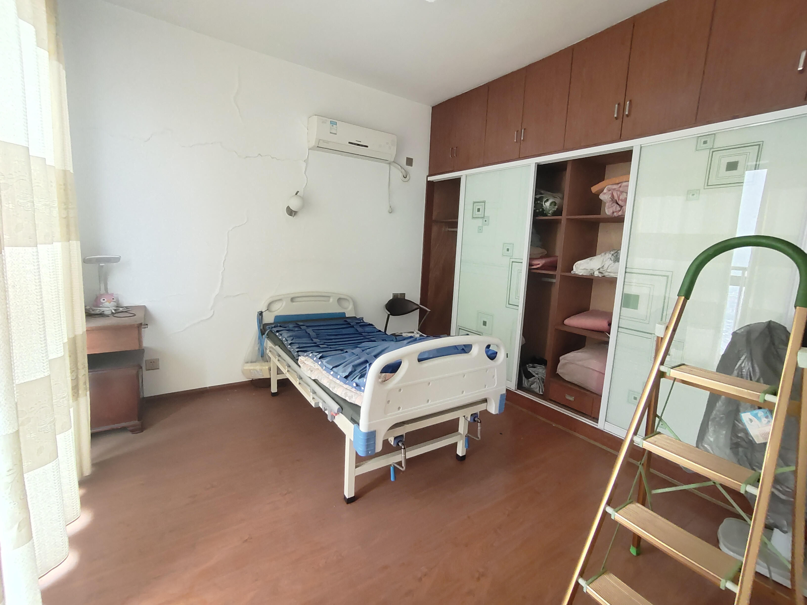 阳光新城  2室2厅1卫    35.8万室内图