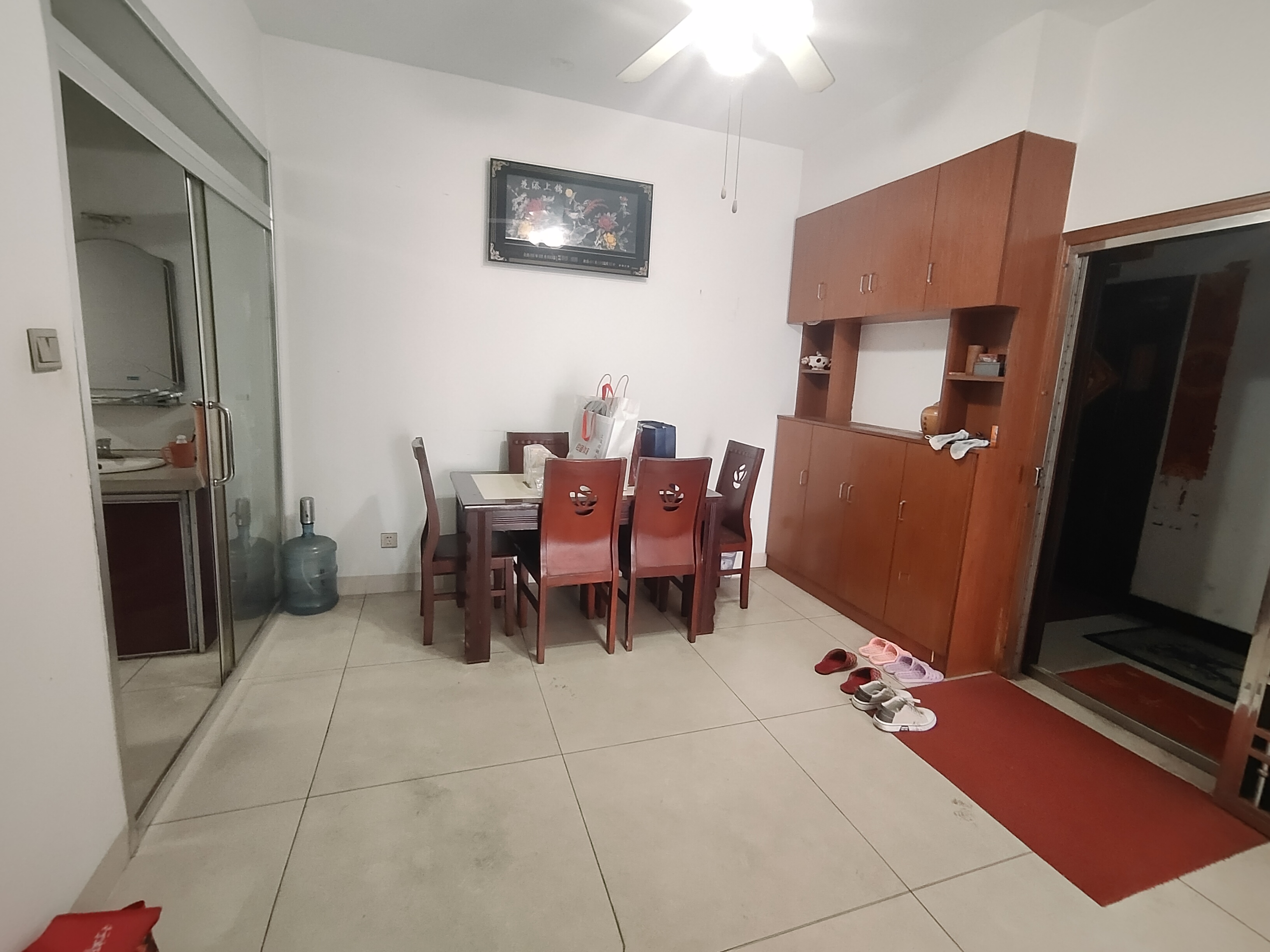 阳光新城  2室2厅1卫    35.8万 阳光新城  2室2厅1卫    35.8万室内图