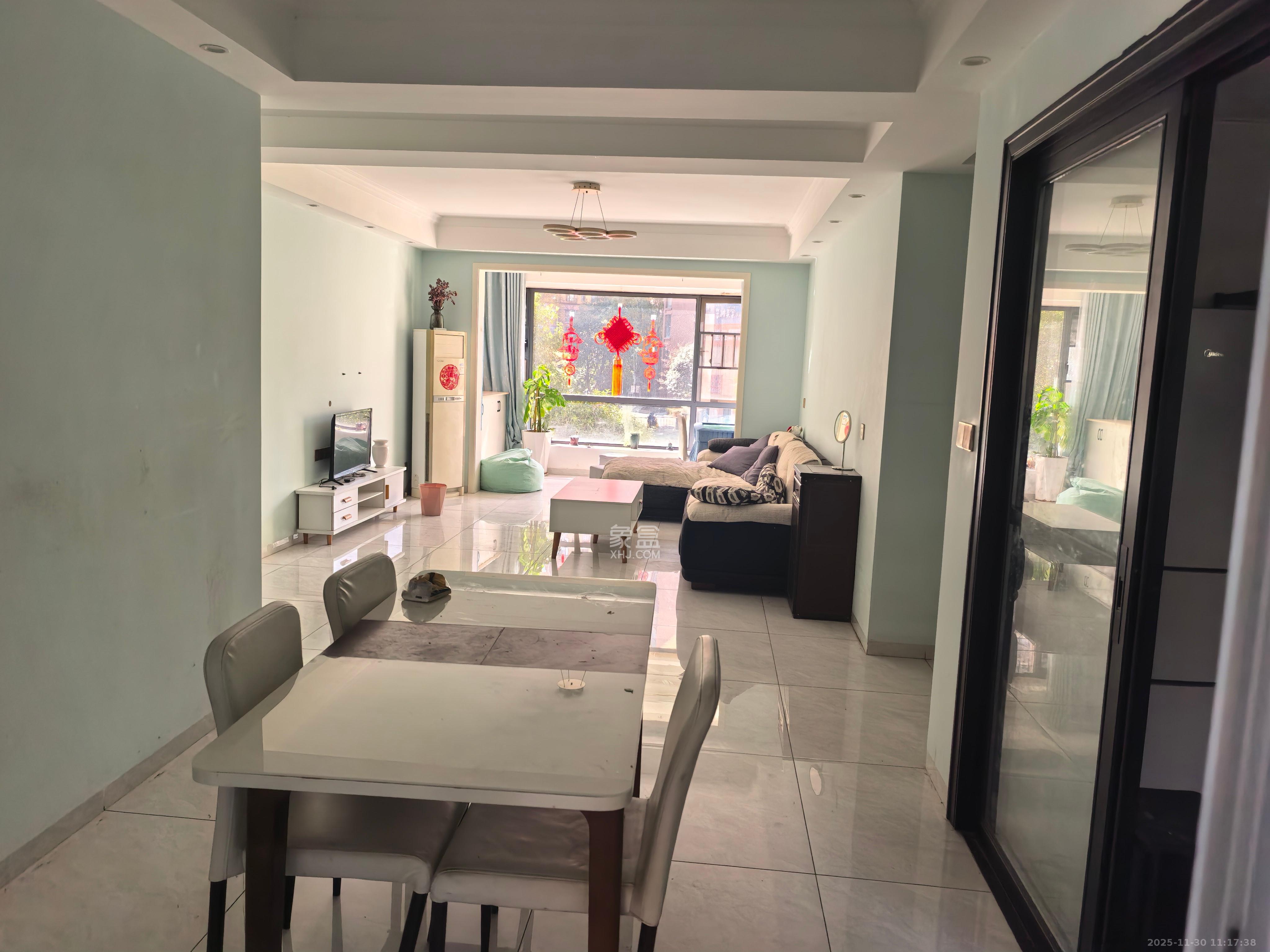 五矿万境水岸五期（五矿万境水岸文苑）  4室2厅2卫    3000.0元/月