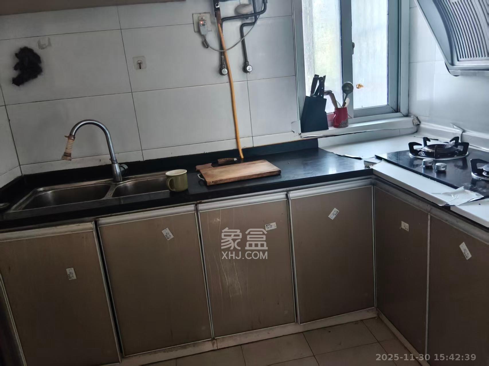 谷山庭院二期  2室2厅1卫    1300.0元/月