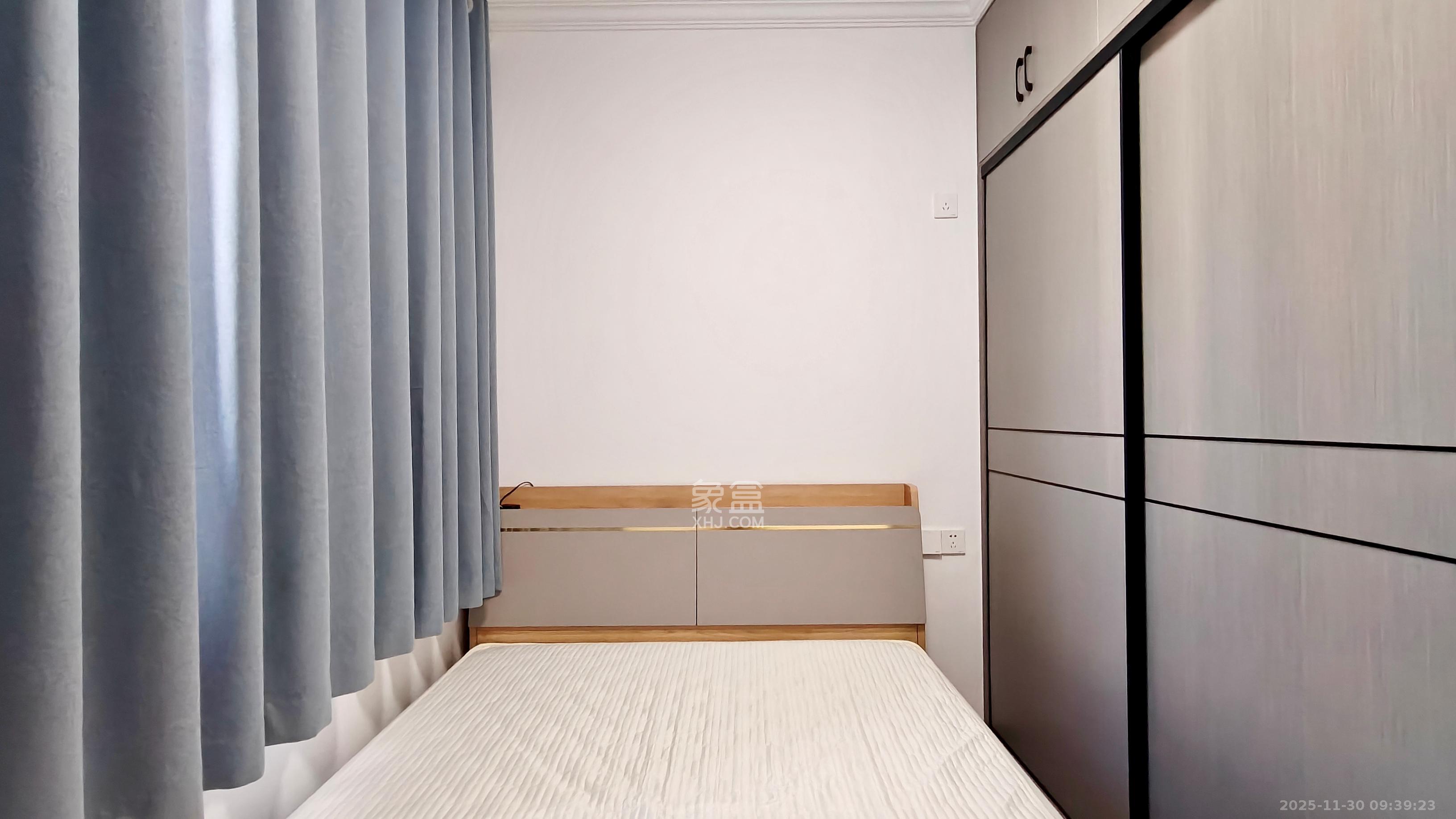 蔷薇国际 1室1厅1卫 1600.0元/月 蔷薇国际 1室1厅1卫 1600.0元/月室内图