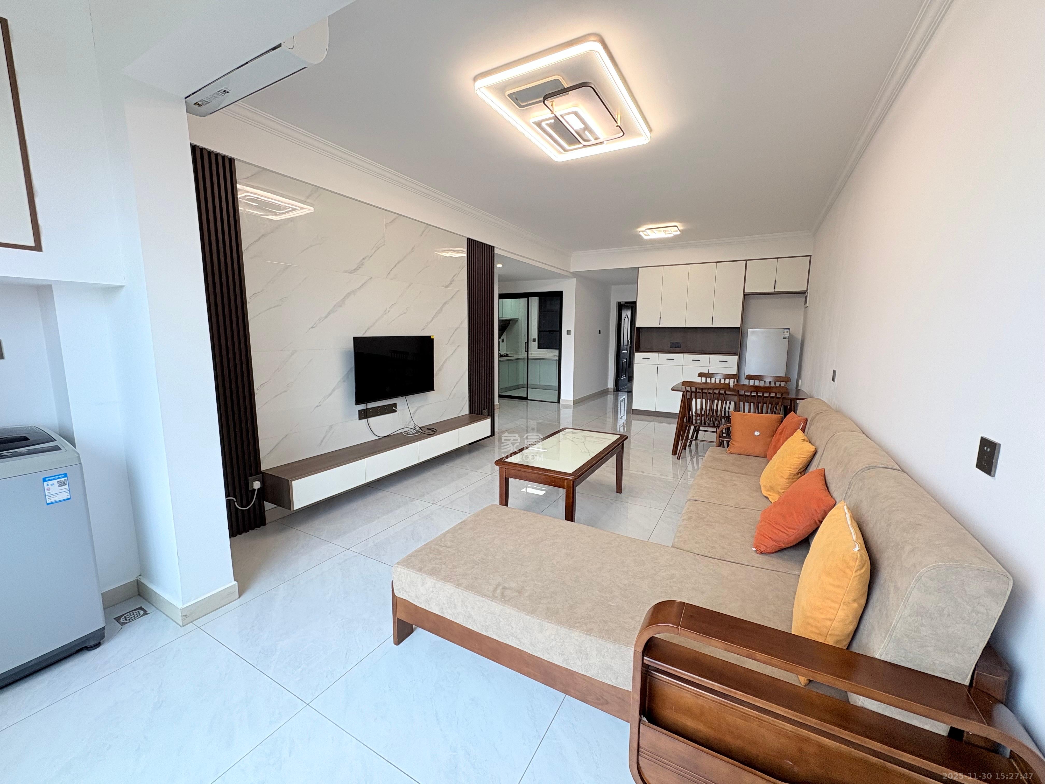 东宜新园  2室2厅1卫    2050.0元/月室内图