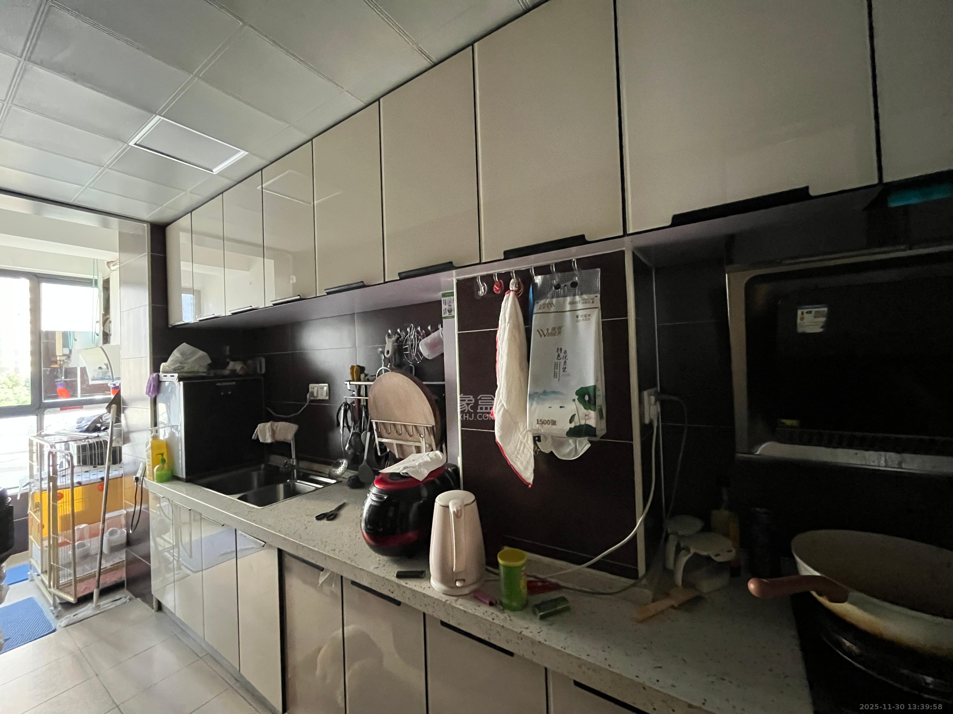 北辰三角洲E3区 1室1厅1卫 2800.0元/月 北辰三角洲E3区 1室1厅1卫 2800.0元/月室内图