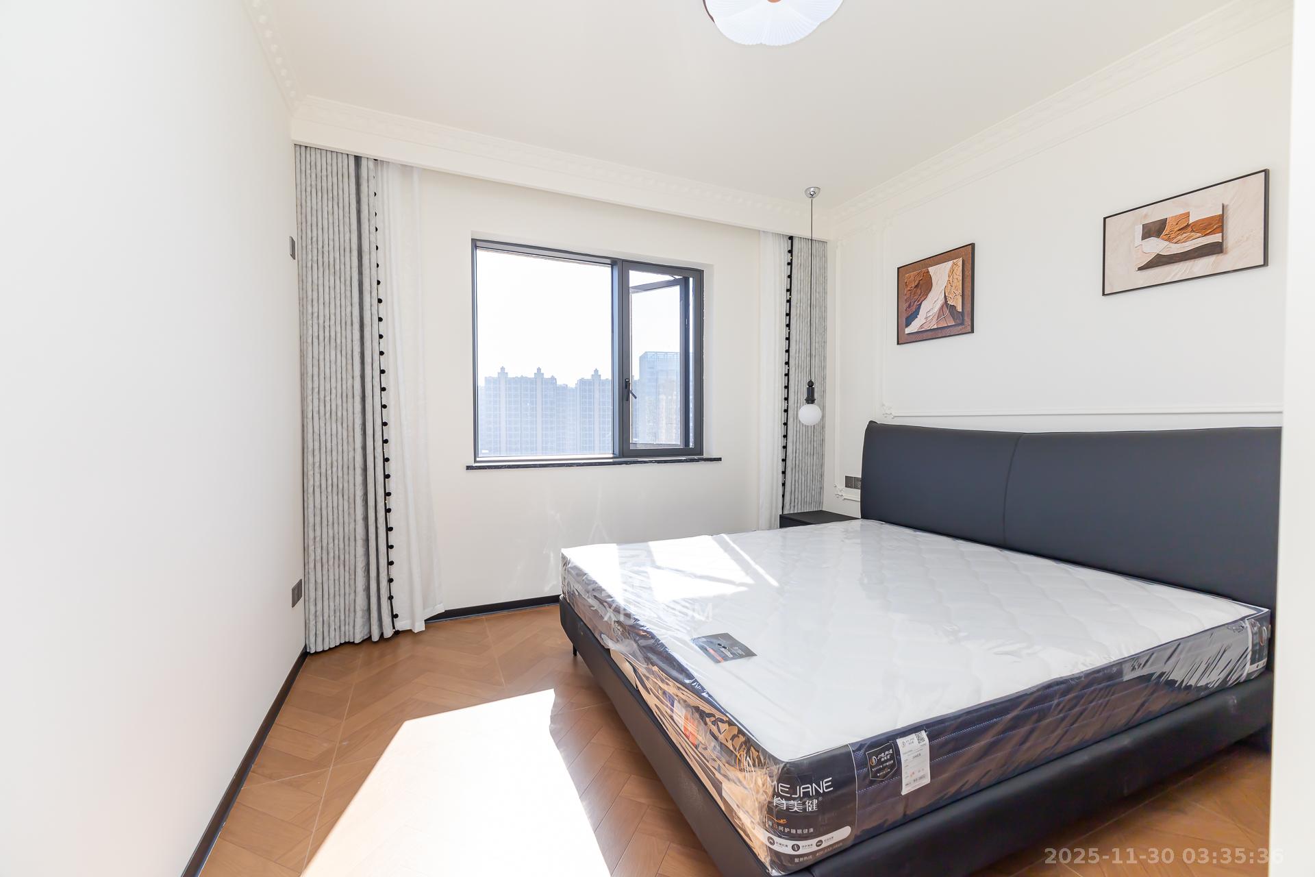 嘉宇银杉(嘉宇西苑) 3室2厅1卫 81.8万 嘉宇银杉(嘉宇西苑) 3室2厅1卫 81.8万卧室