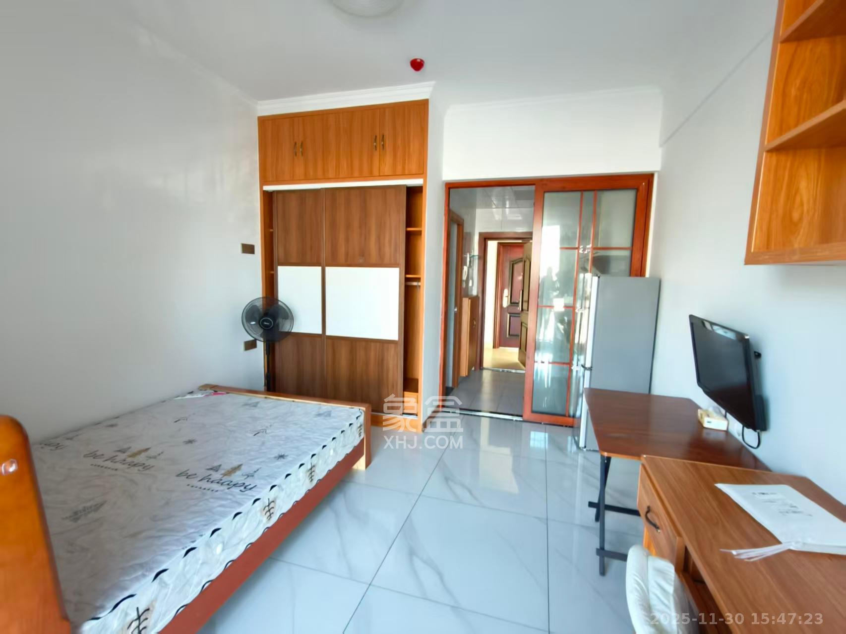 裕都国际  1室1厅1卫    880.0元/月