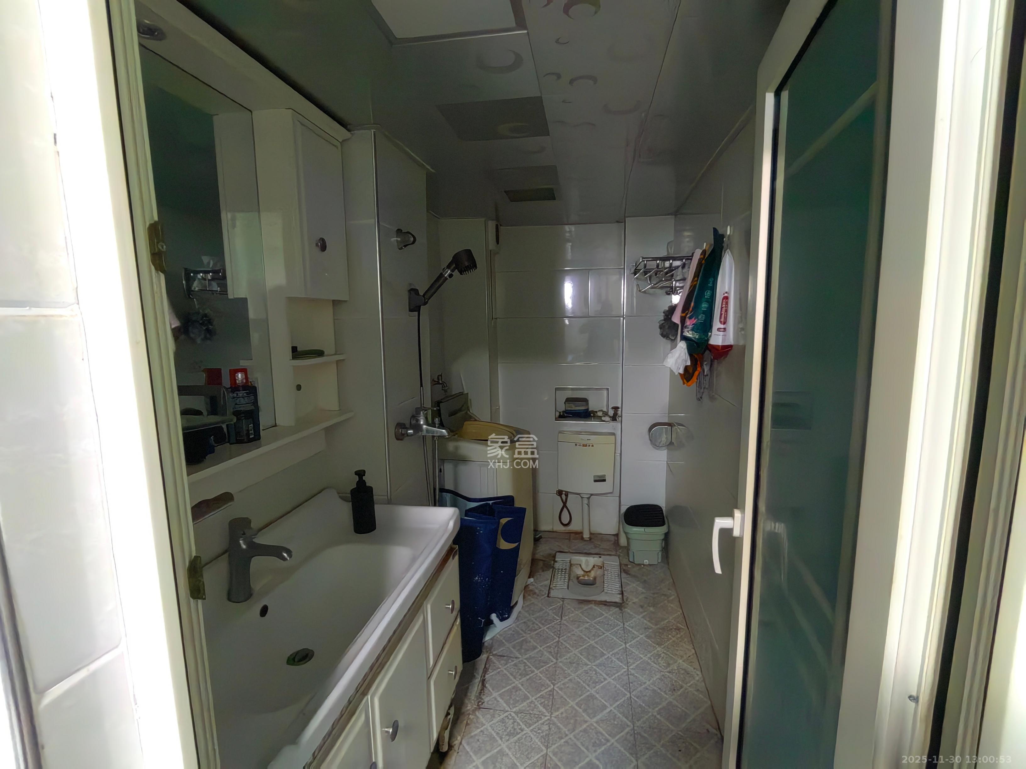 加加大街(华景苑) 1室1厅1卫 1600.0元/月 加加大街(华景苑) 1室1厅1卫 1600.0元/月室内图