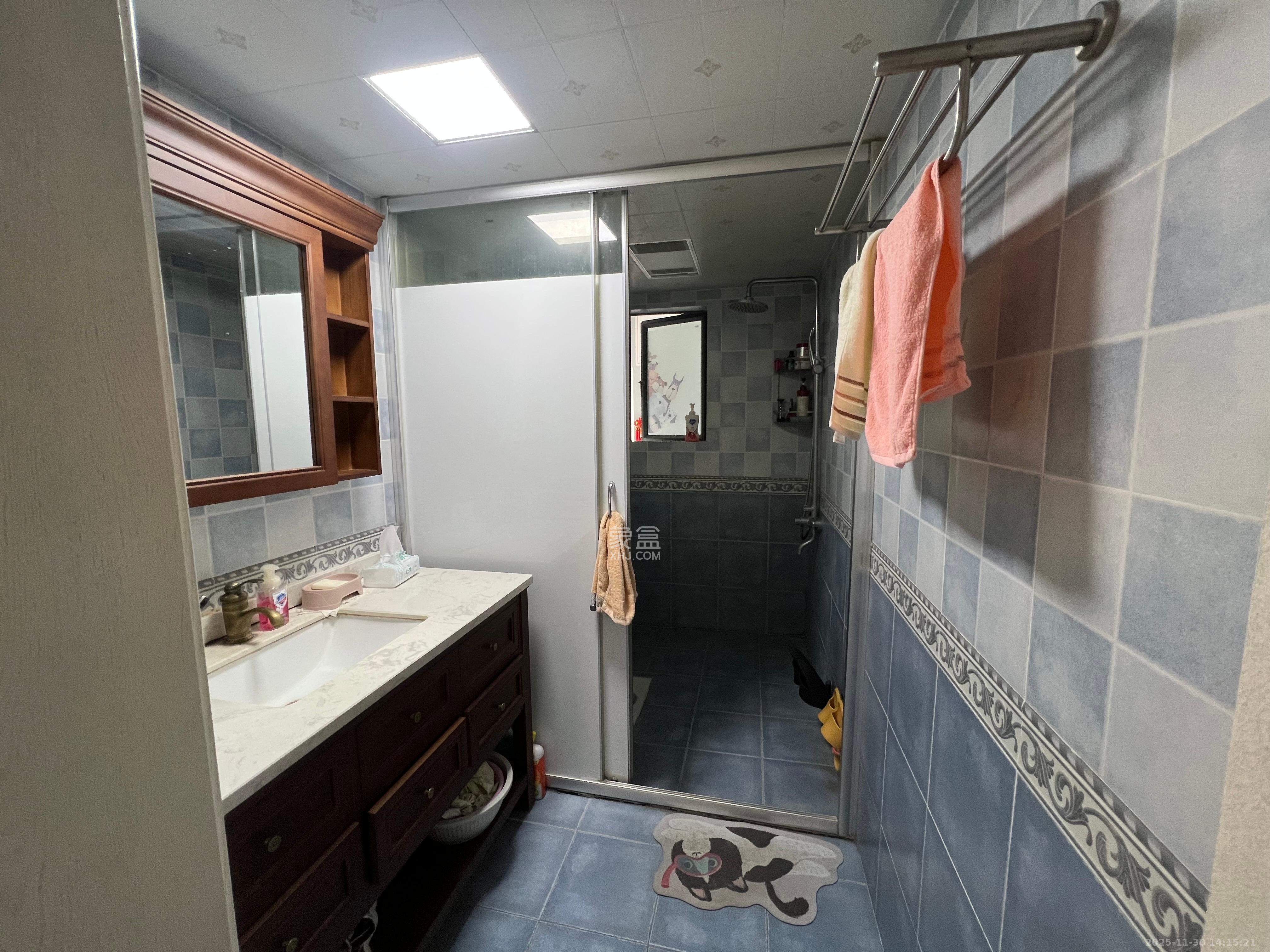 东方芙蓉  3室2厅2卫    3500.0元/月室内图