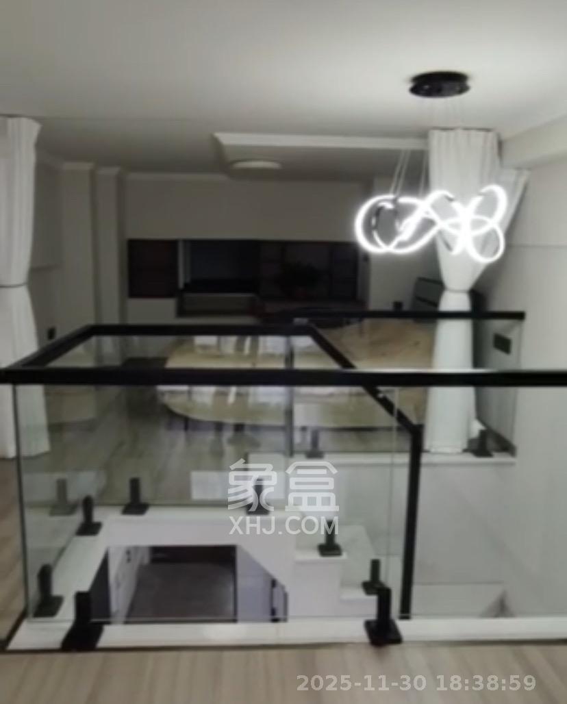 梅溪湖金茂湾  1室1厅1卫    2600.0元/月室内图