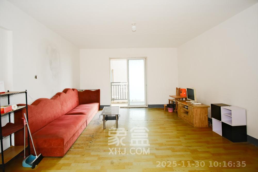 世景华庭  4室2厅2卫    1000.0元/月室内图