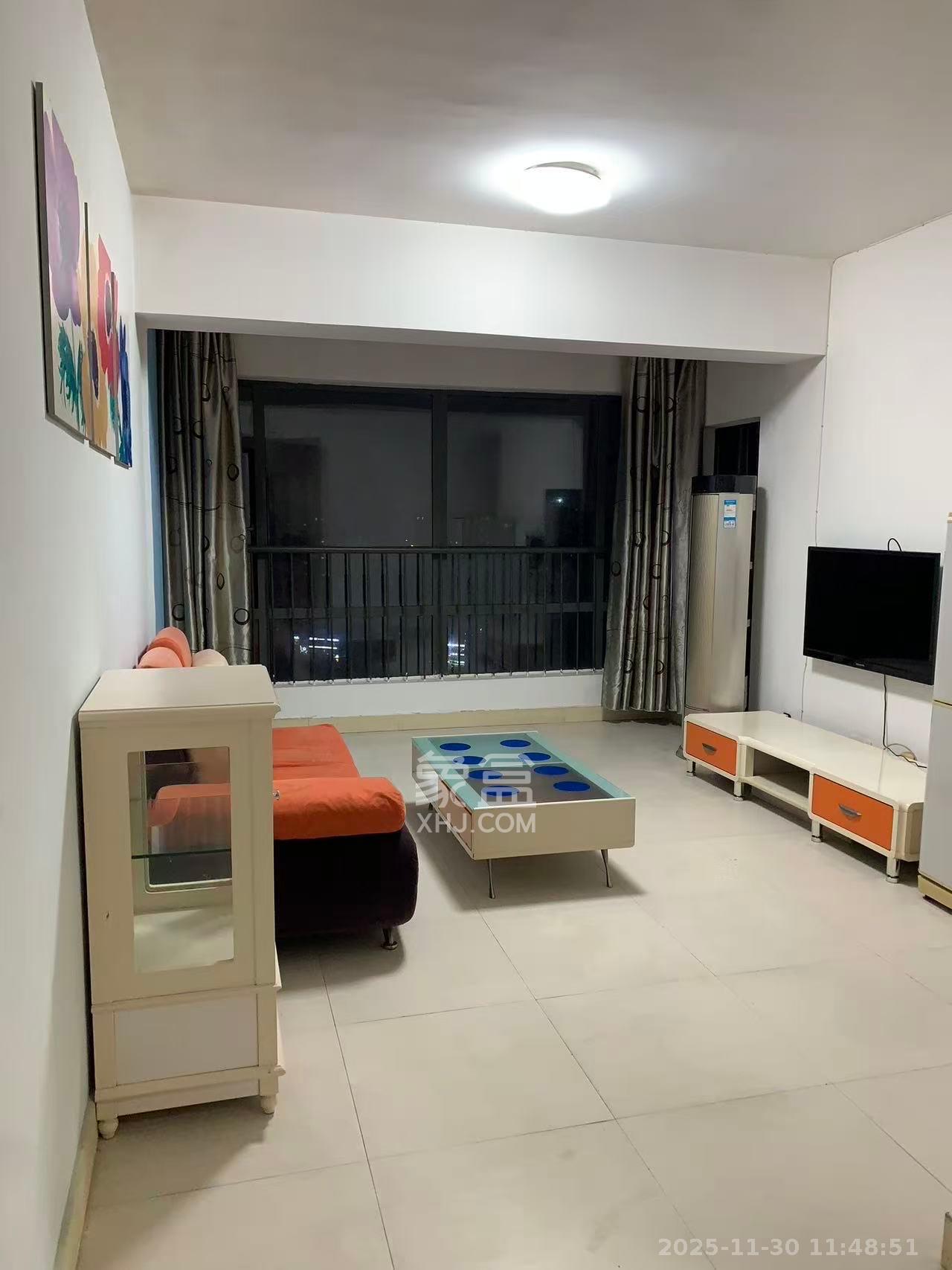 BOBO天下城（CTA财富中心）  1室1厅1卫    1800.0元/月