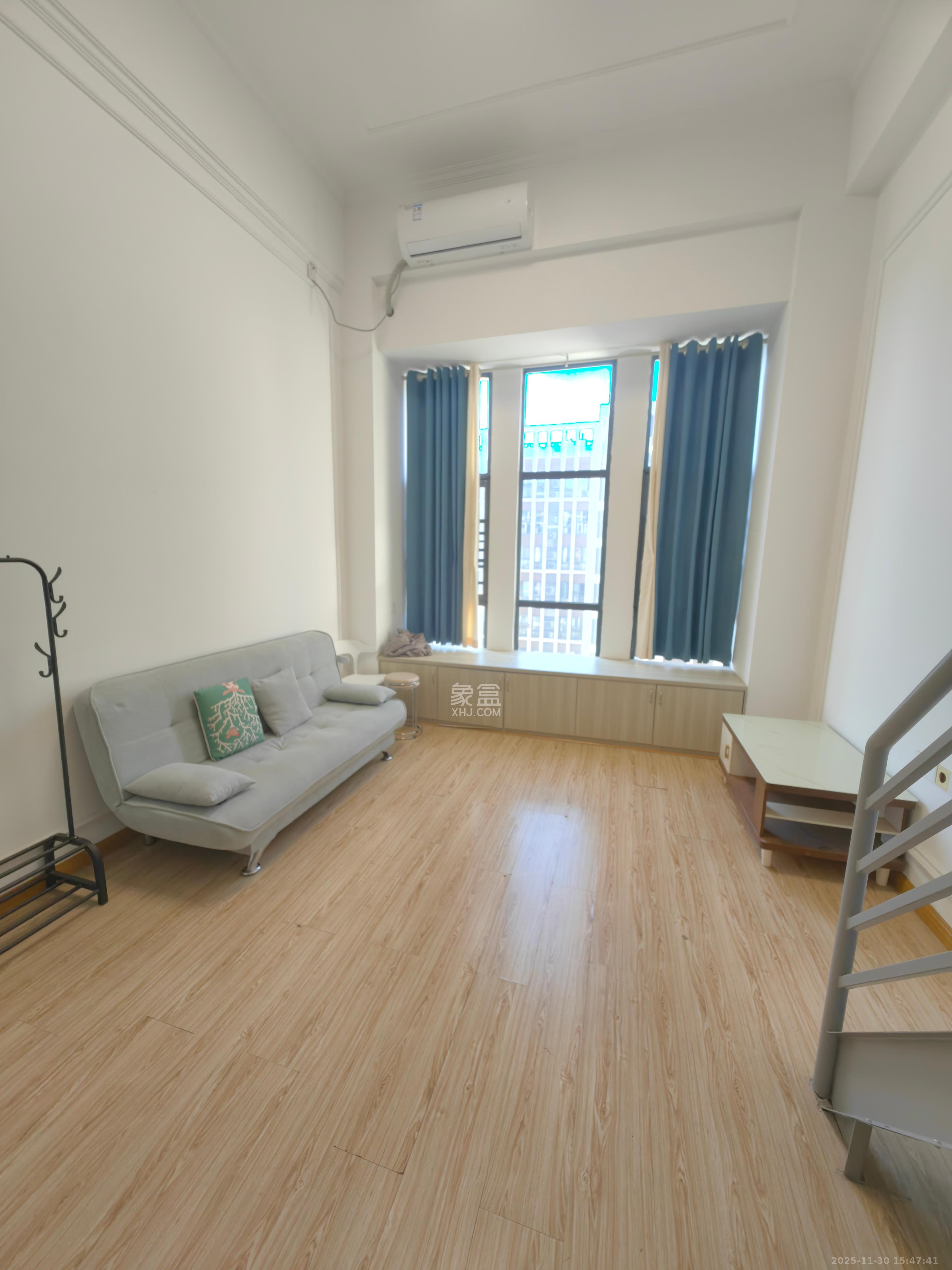 中建芙蓉嘉苑  1室1厅1卫    1400.0元/月室内图