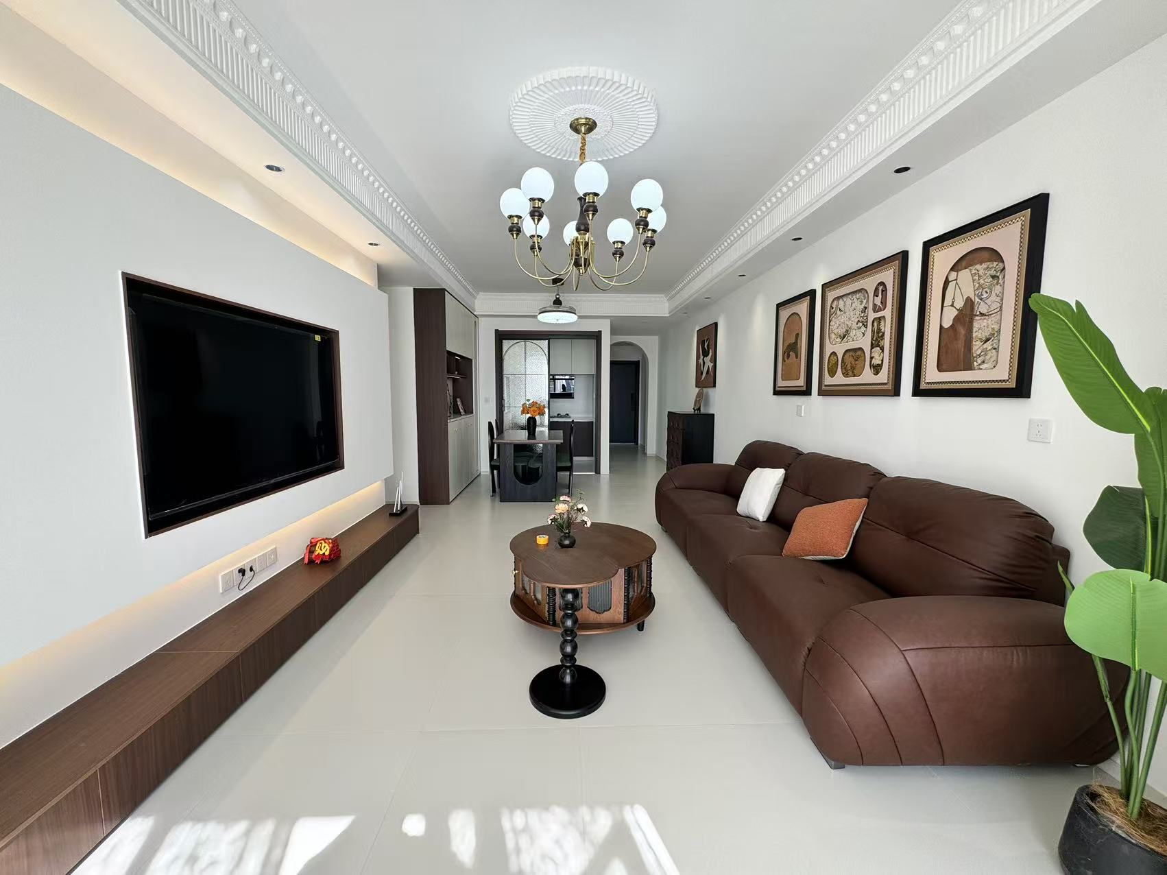 滨江花园  3室2厅2卫    62.8万