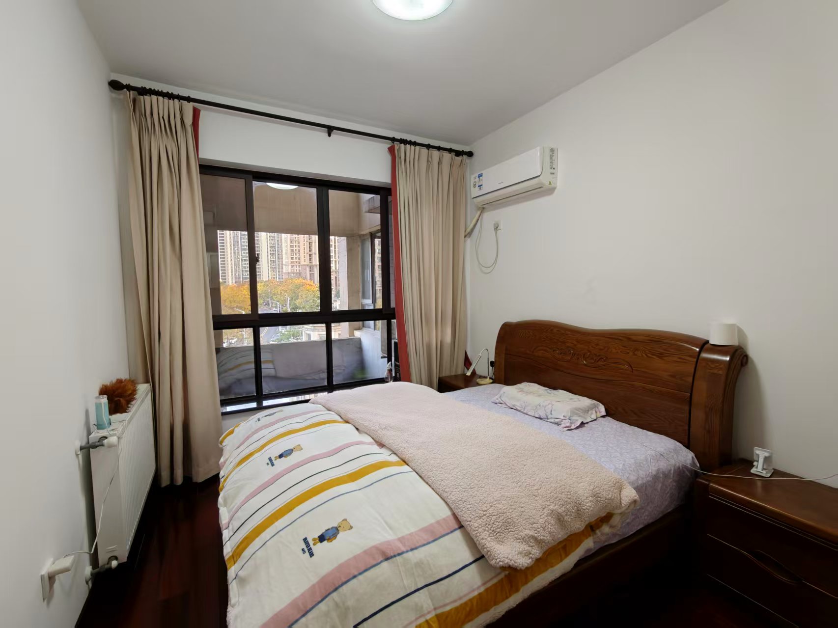 佳兆业金域天下二期  4室2厅2卫    75.0万室内图