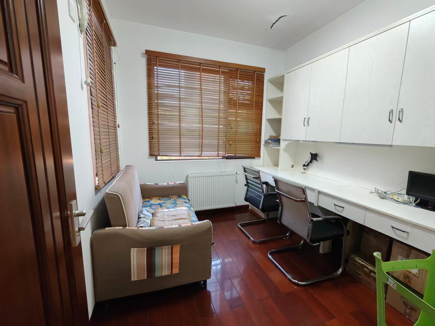 佳兆业金域天下二期  4室2厅2卫    75.0万室内图