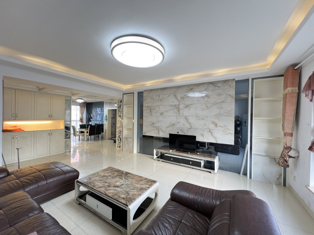 湘银二期世纪花园 3室2厅2卫 54.8万 湘银二期世纪花园 3室2厅2卫 54.8万室内图