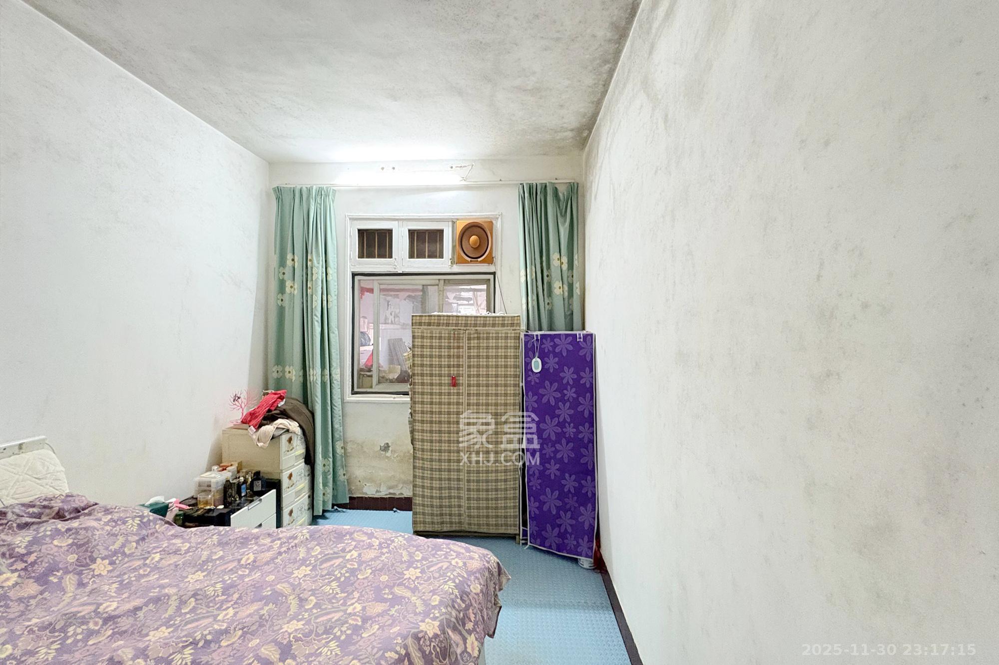 向韶村  3室2厅1卫    60.0万其他