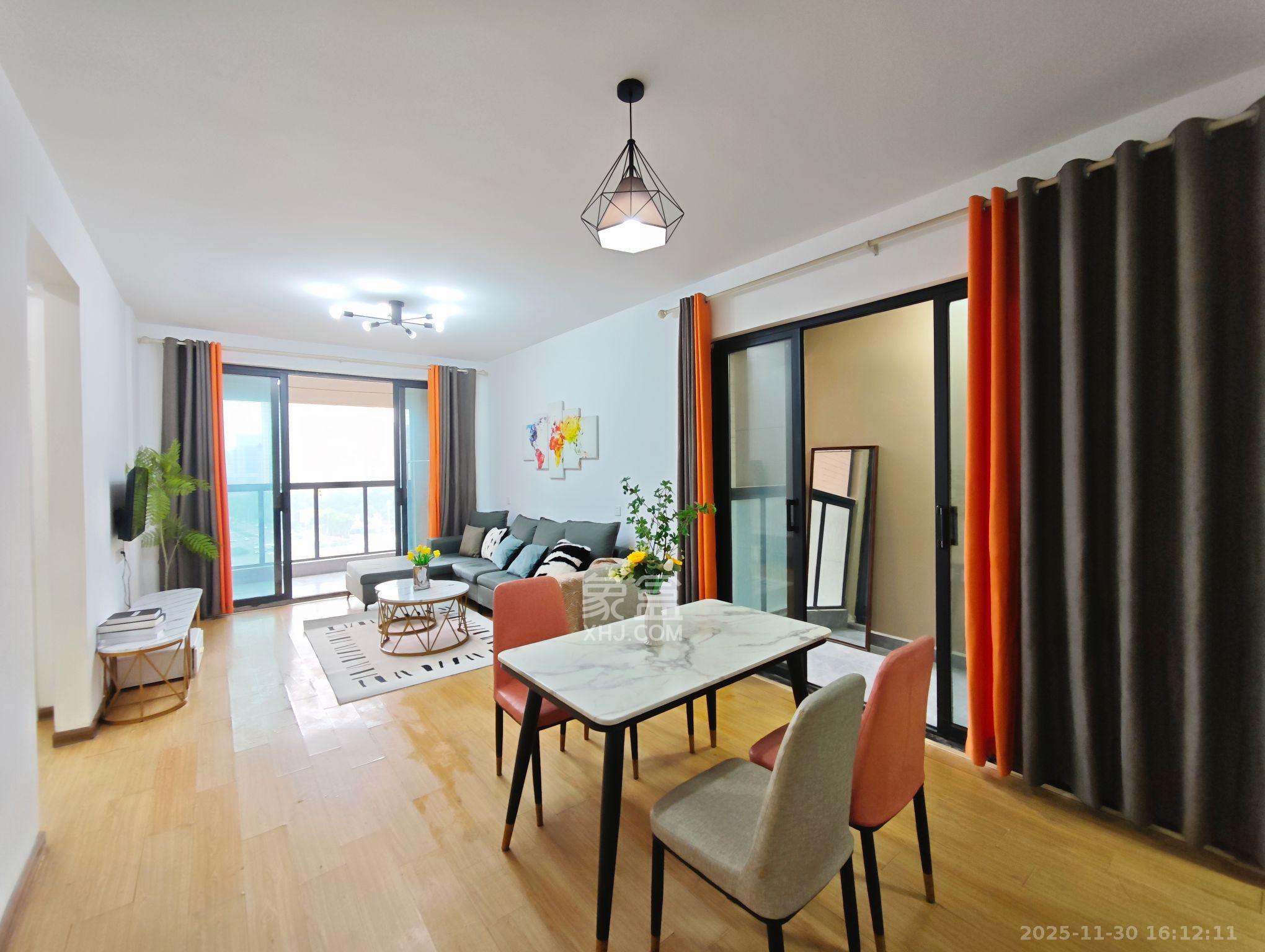 阳光城尚东湾悦江府 3室2厅1卫 2600.0元/月 阳光城尚东湾悦江府 3室2厅1卫 2600.0元/月室内图