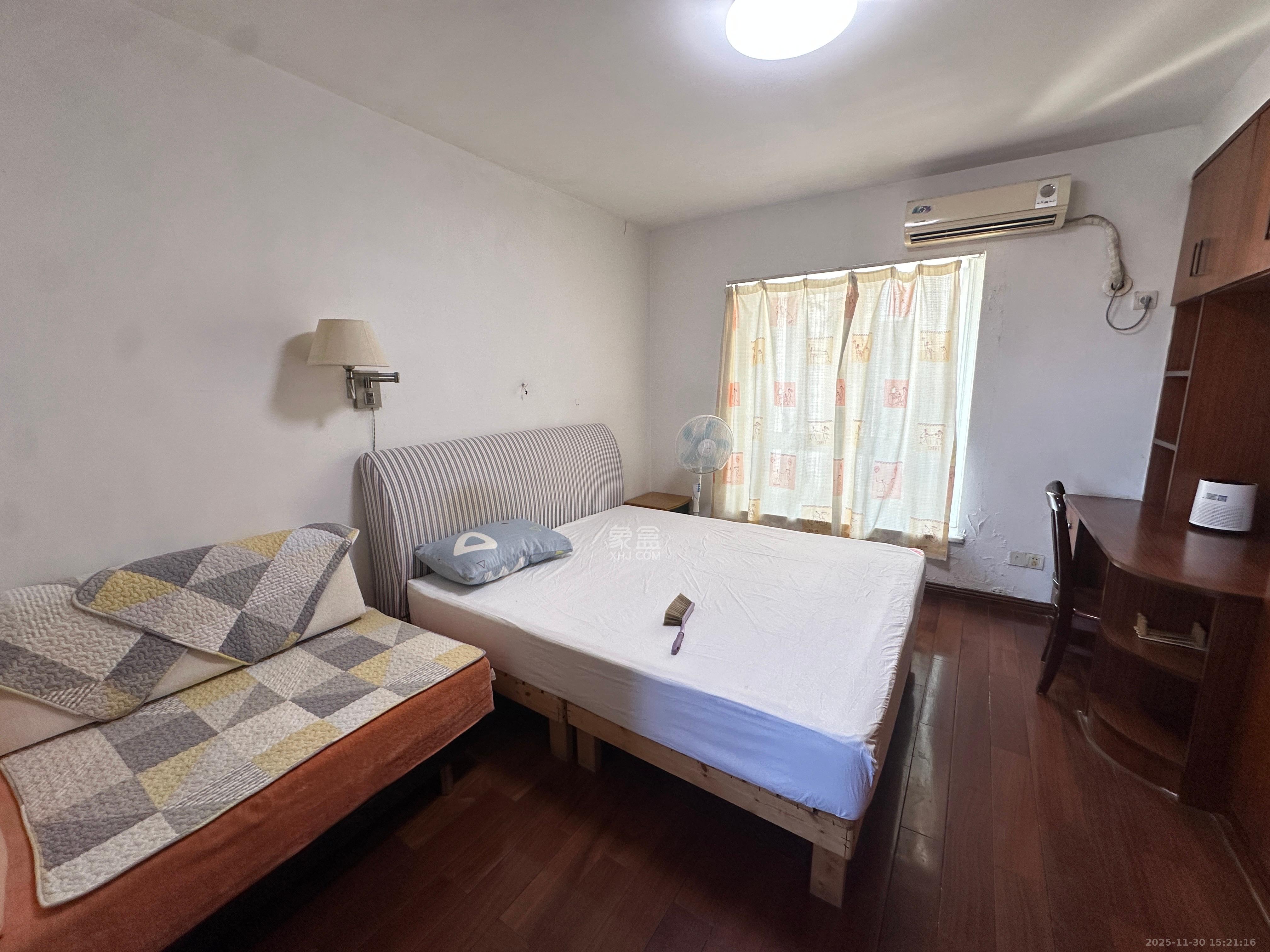 海利华宫大厦 3室2厅1卫 3300.0元/月 海利华宫大厦 3室2厅1卫 3300.0元/月室内图