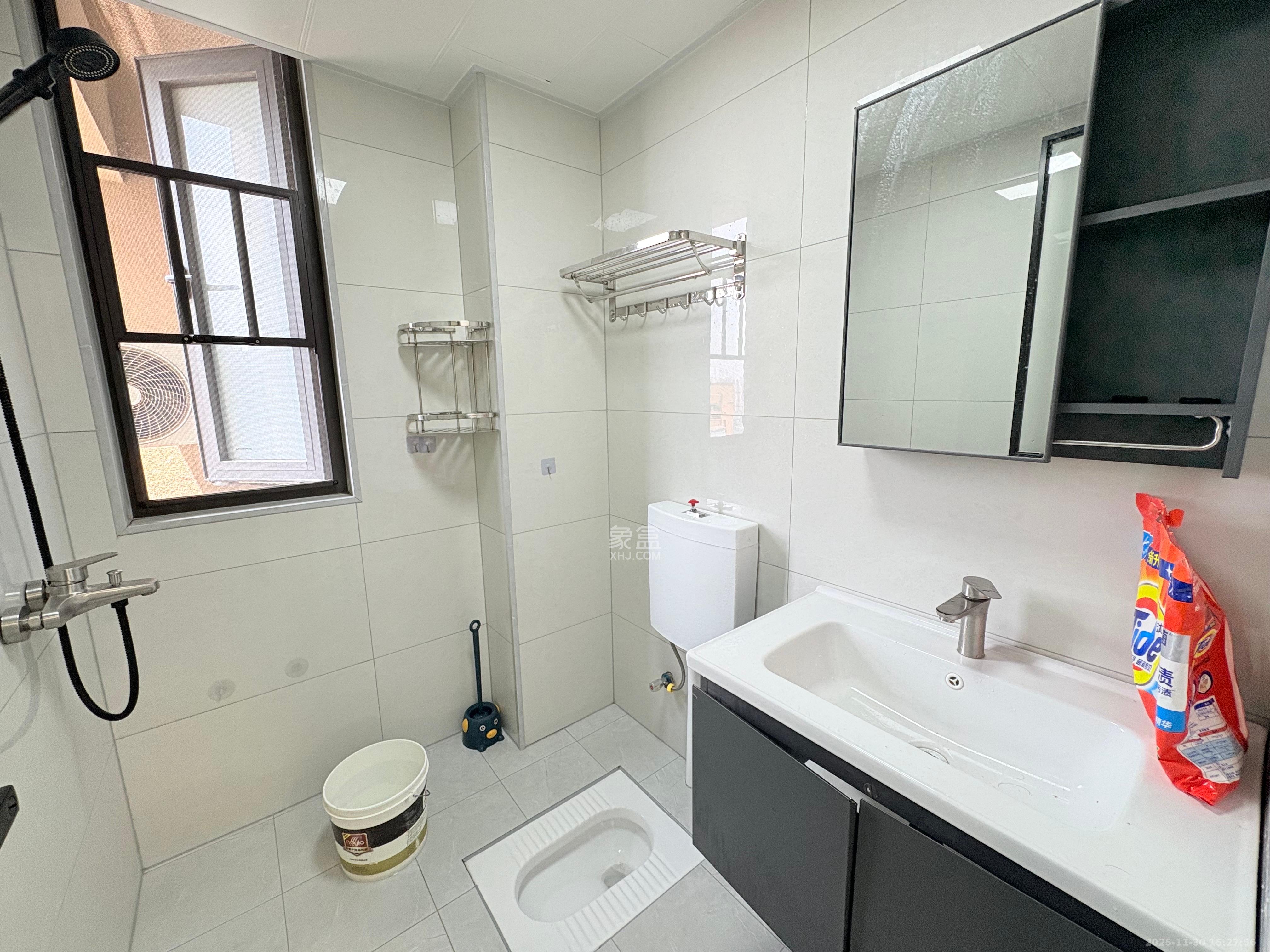 东宜新园  2室2厅1卫    2050.0元/月室内图