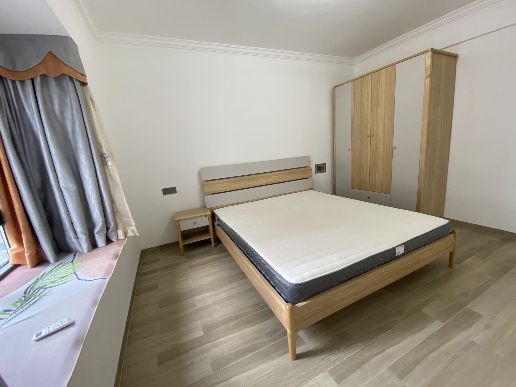 海航城  3室2厅2卫    2600.0元/月室内图