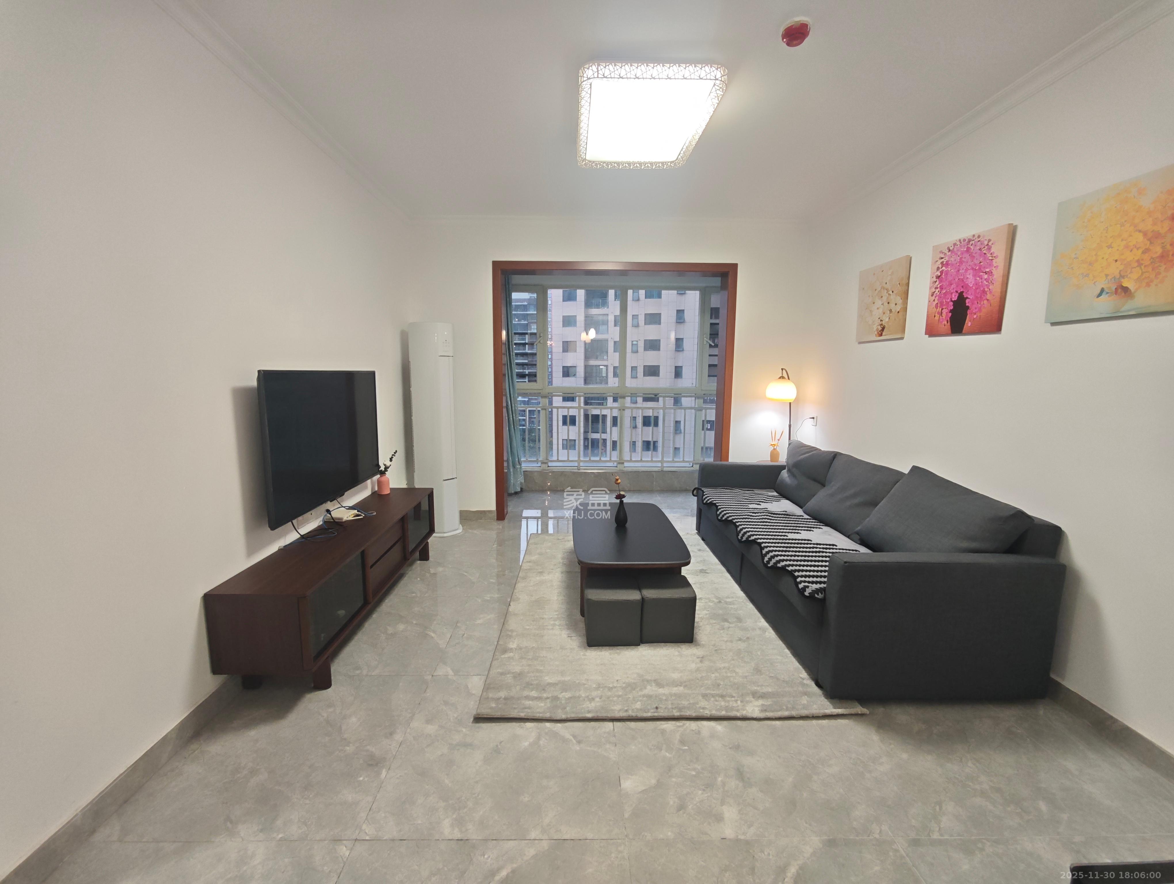 北辰三角洲E4区  3室1厅1卫    2900.0元/月