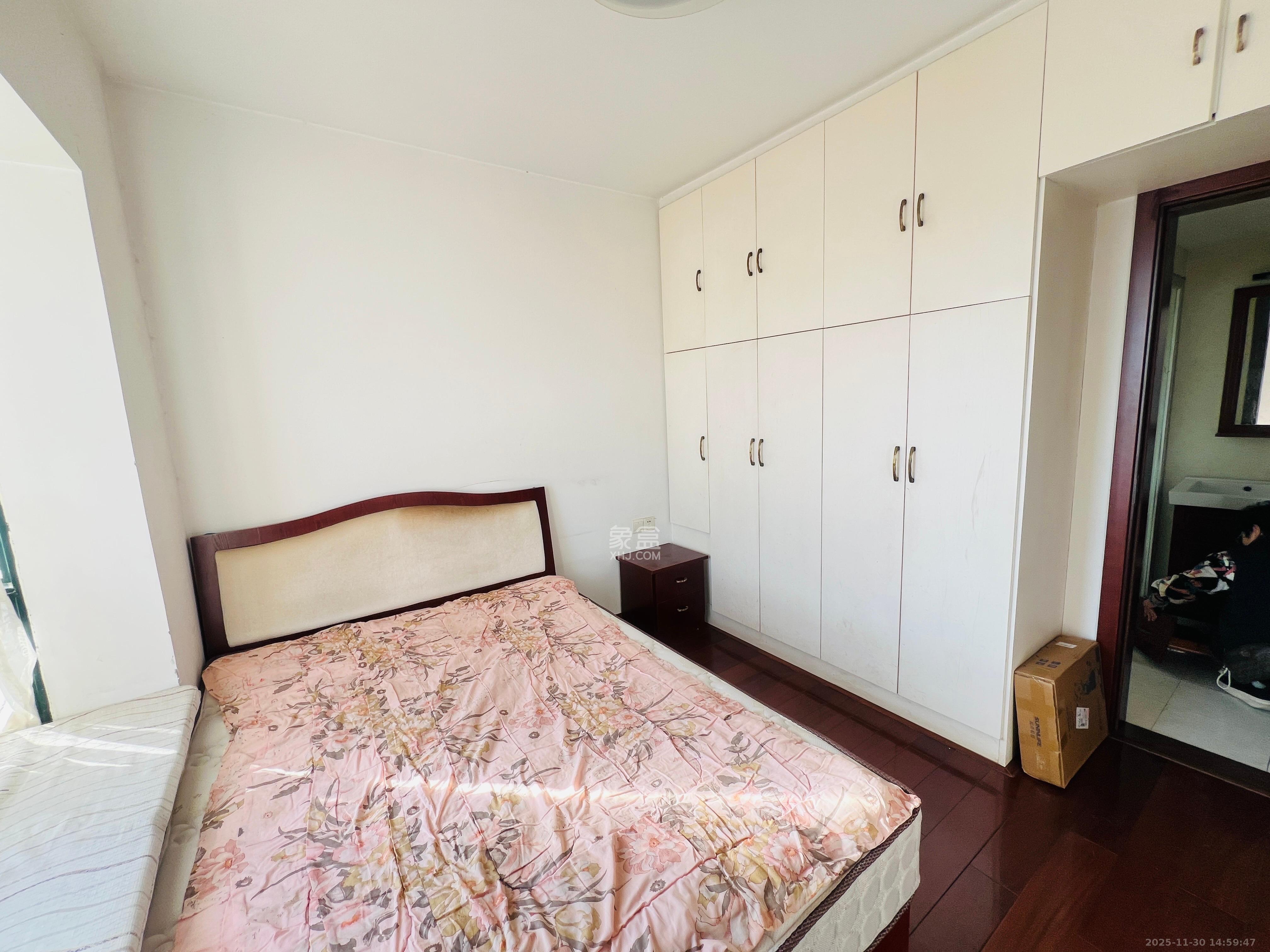 东玺门 2室2厅1卫 2700.0元/月 东玺门 2室2厅1卫 2700.0元/月室内图