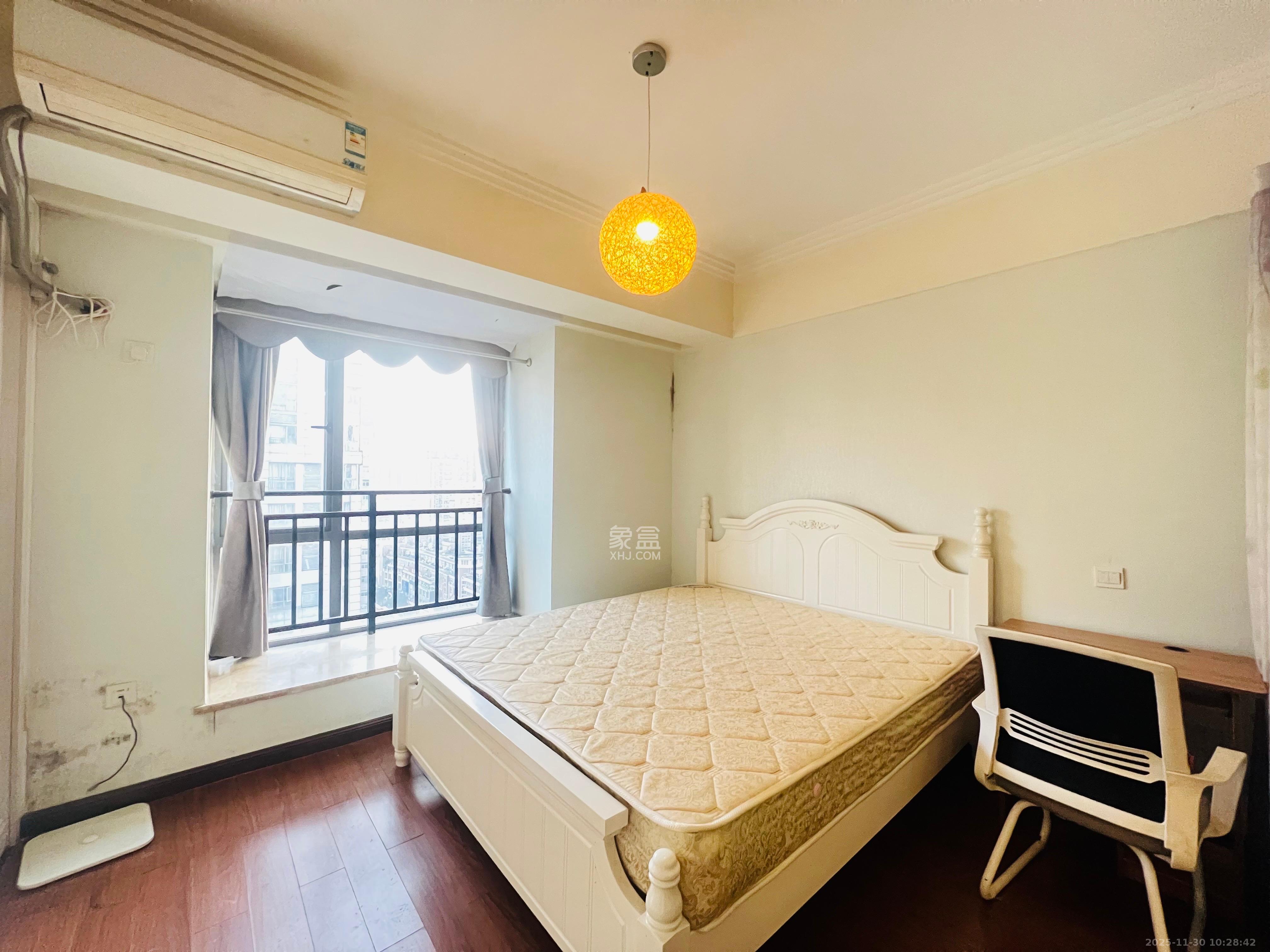 西子一间 1室1厅1卫 1500.0元/月 西子一间 1室1厅1卫 1500.0元/月室内图