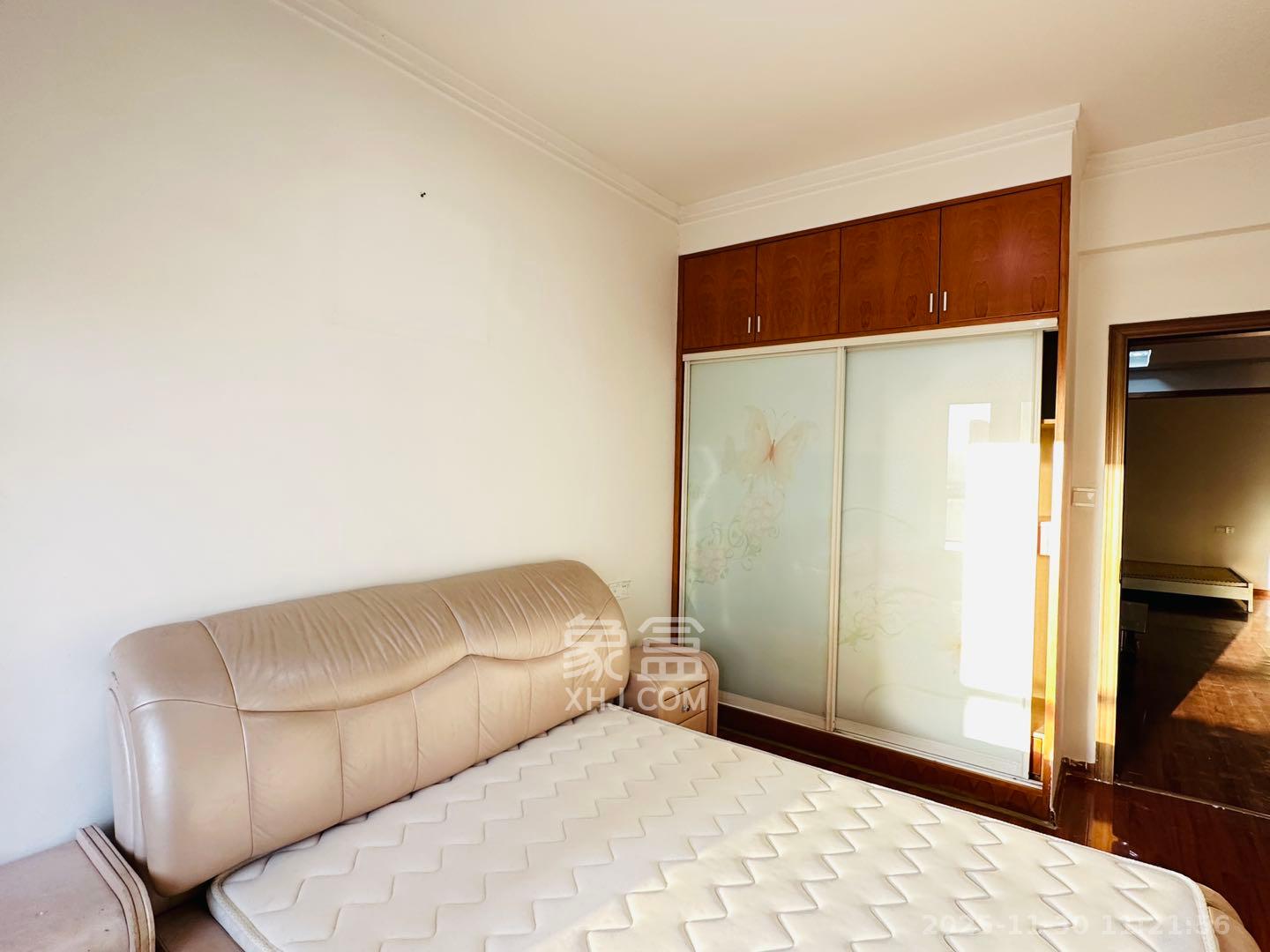 上河国际F座 2室1厅1卫 2000.0元/月 上河国际F座 2室1厅1卫 2000.0元/月室内图