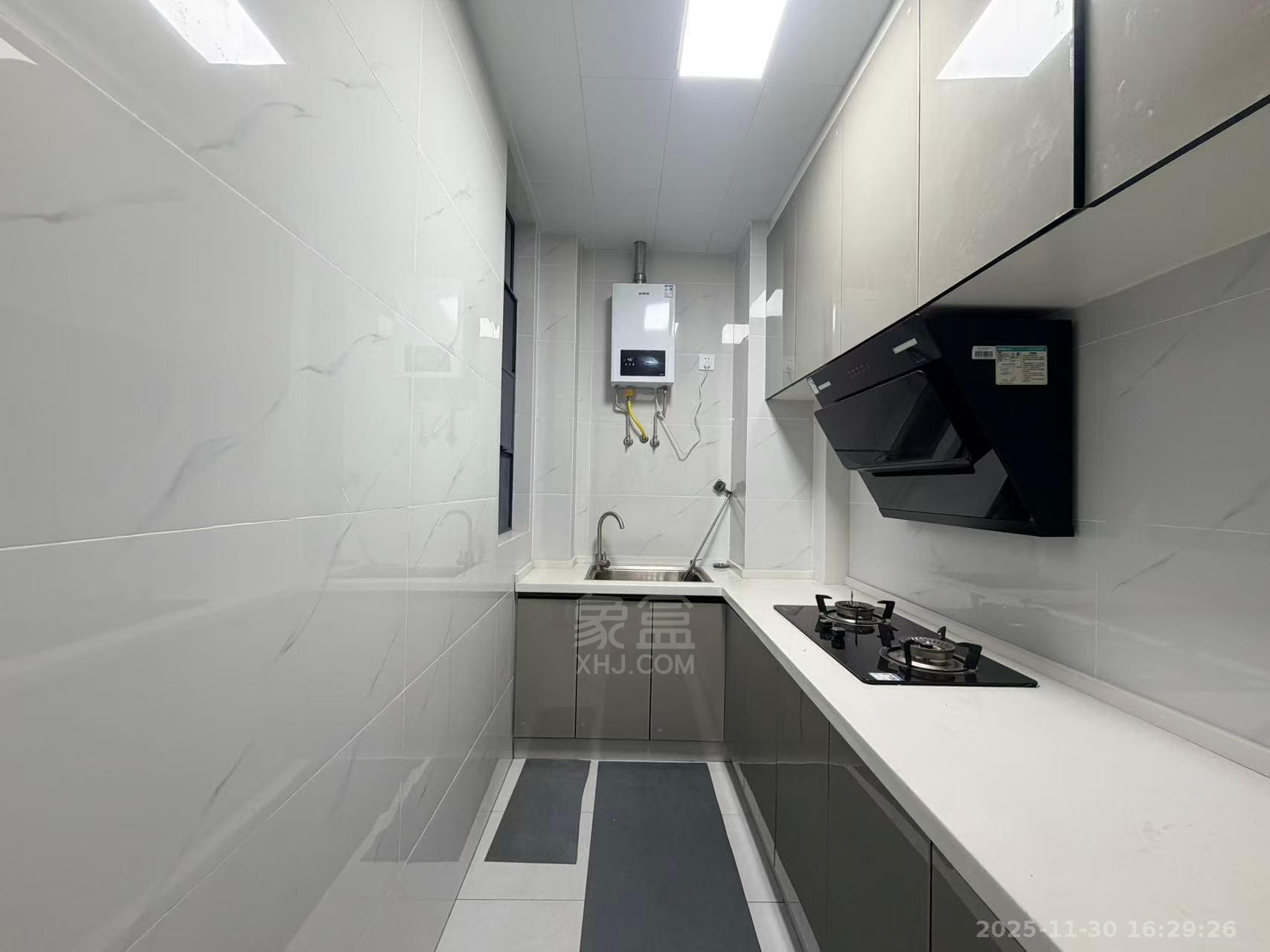 流金岁月-华晨国际  2室2厅1卫    2200.0元/月室内图