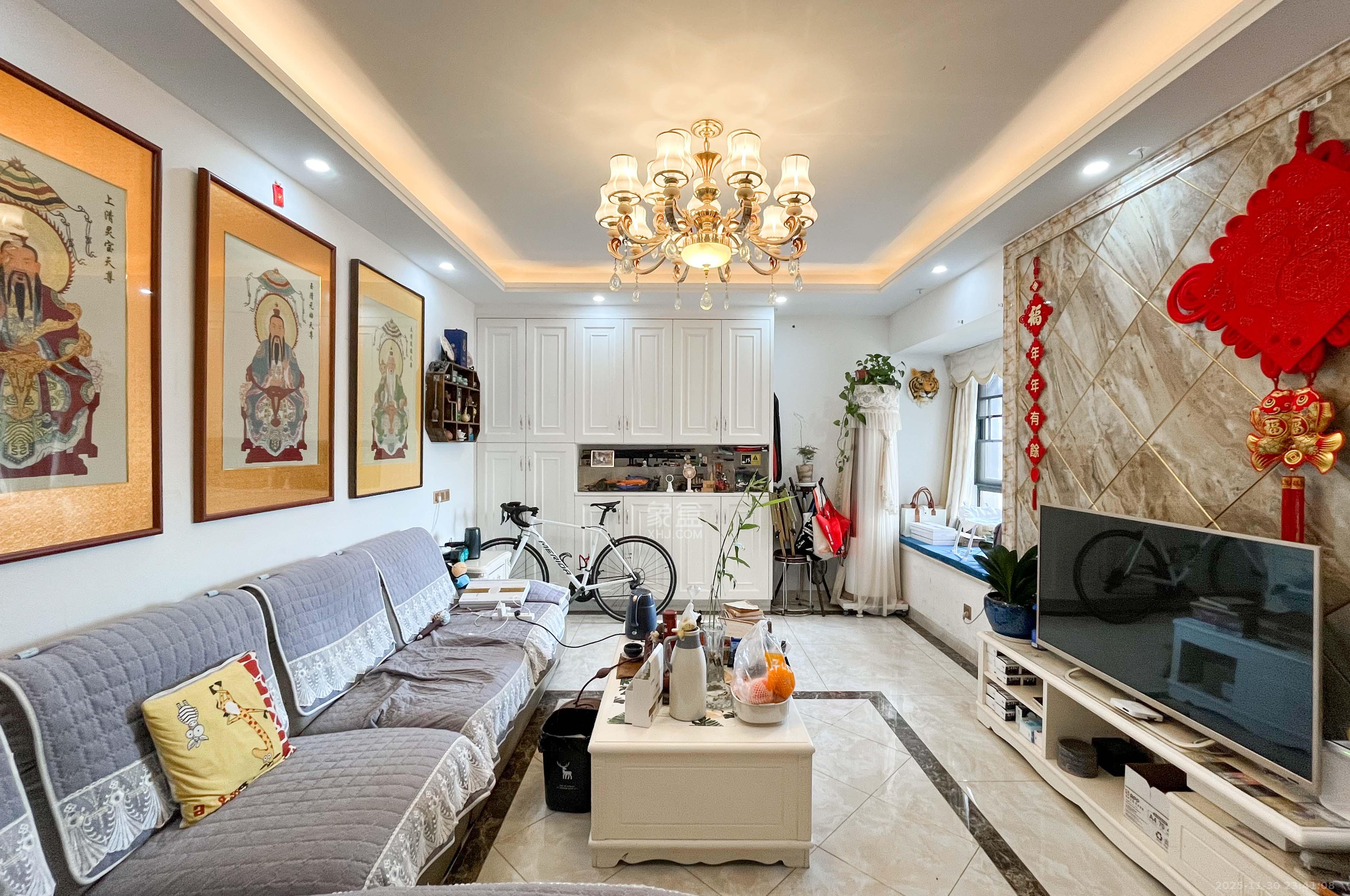 中海梅溪湖壹号  3室2厅1卫    165.0万