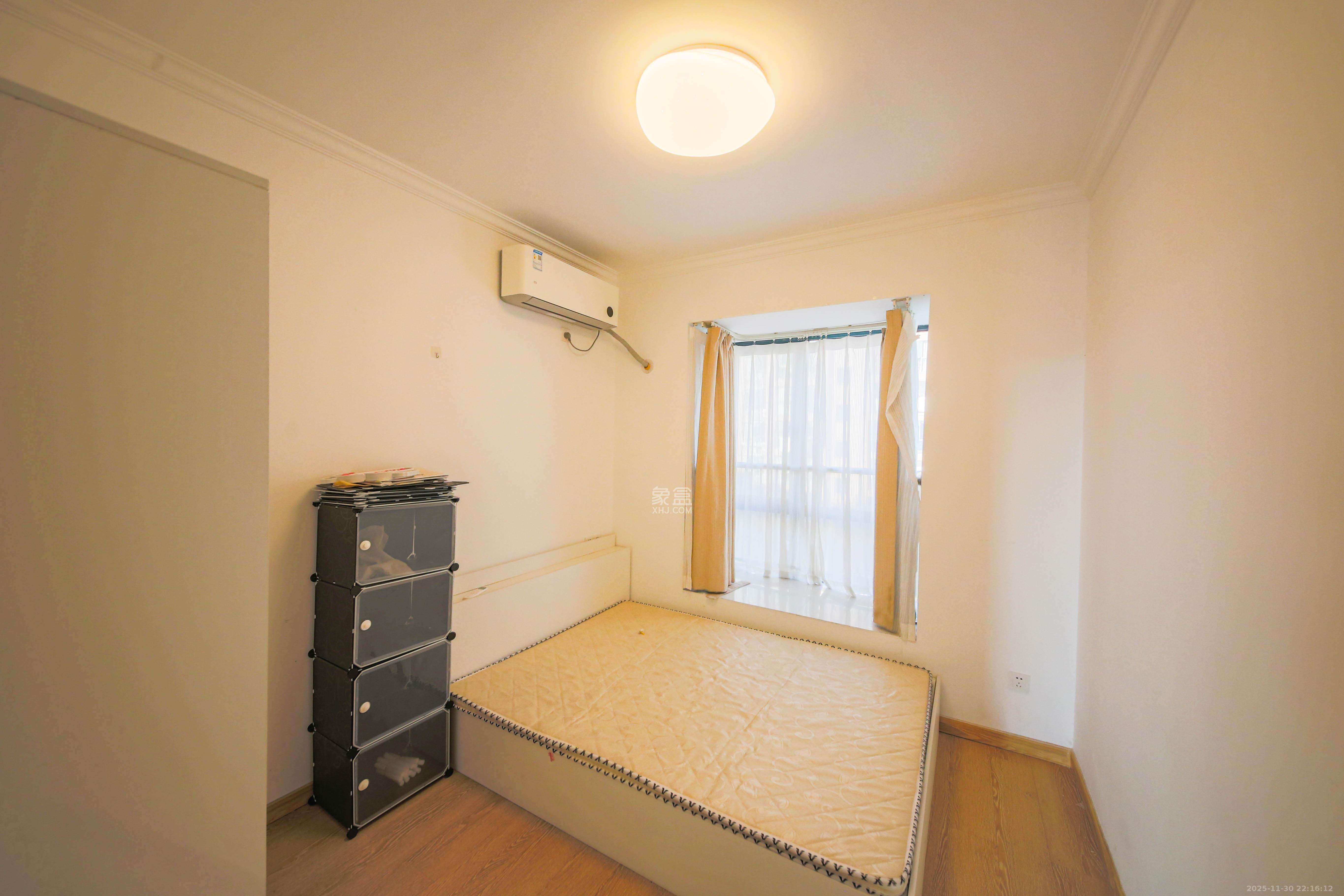 长沙欧洲城  3室2厅2卫    130.0万卧室