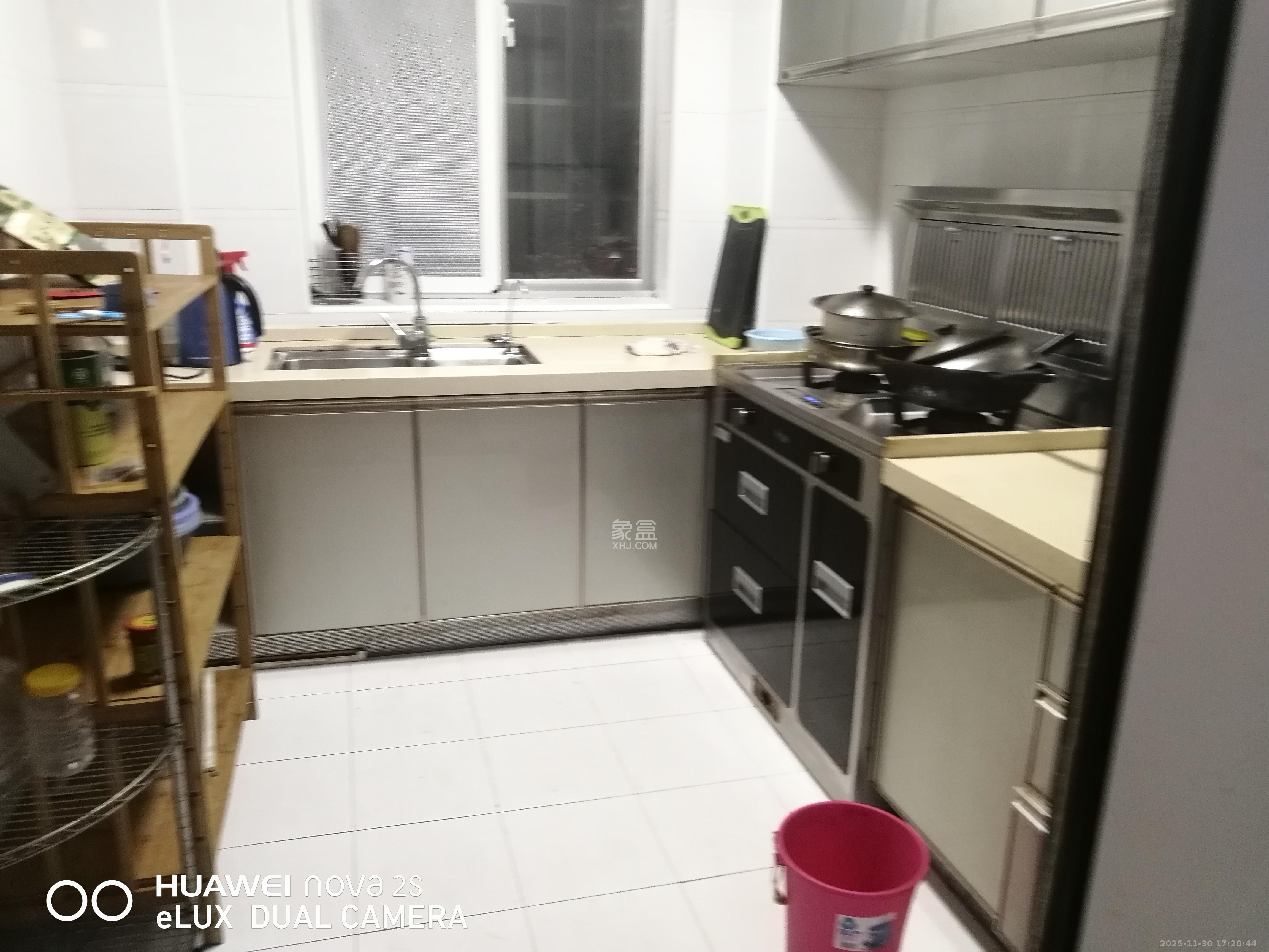 洞井一小区 3室2厅1卫 2100.0元/月 洞井一小区 3室2厅1卫 2100.0元/月室内图