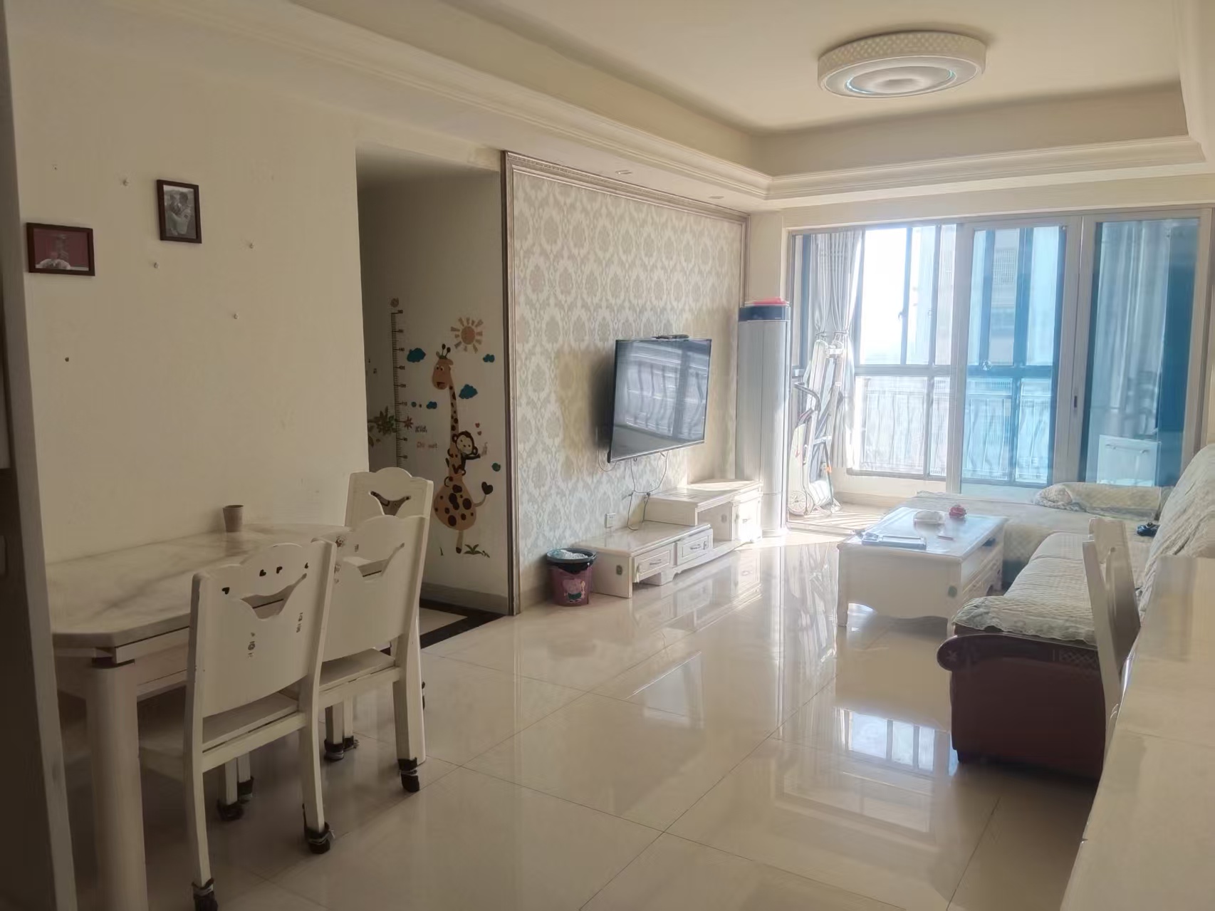 碧桂园  3室2厅1卫    58.0万