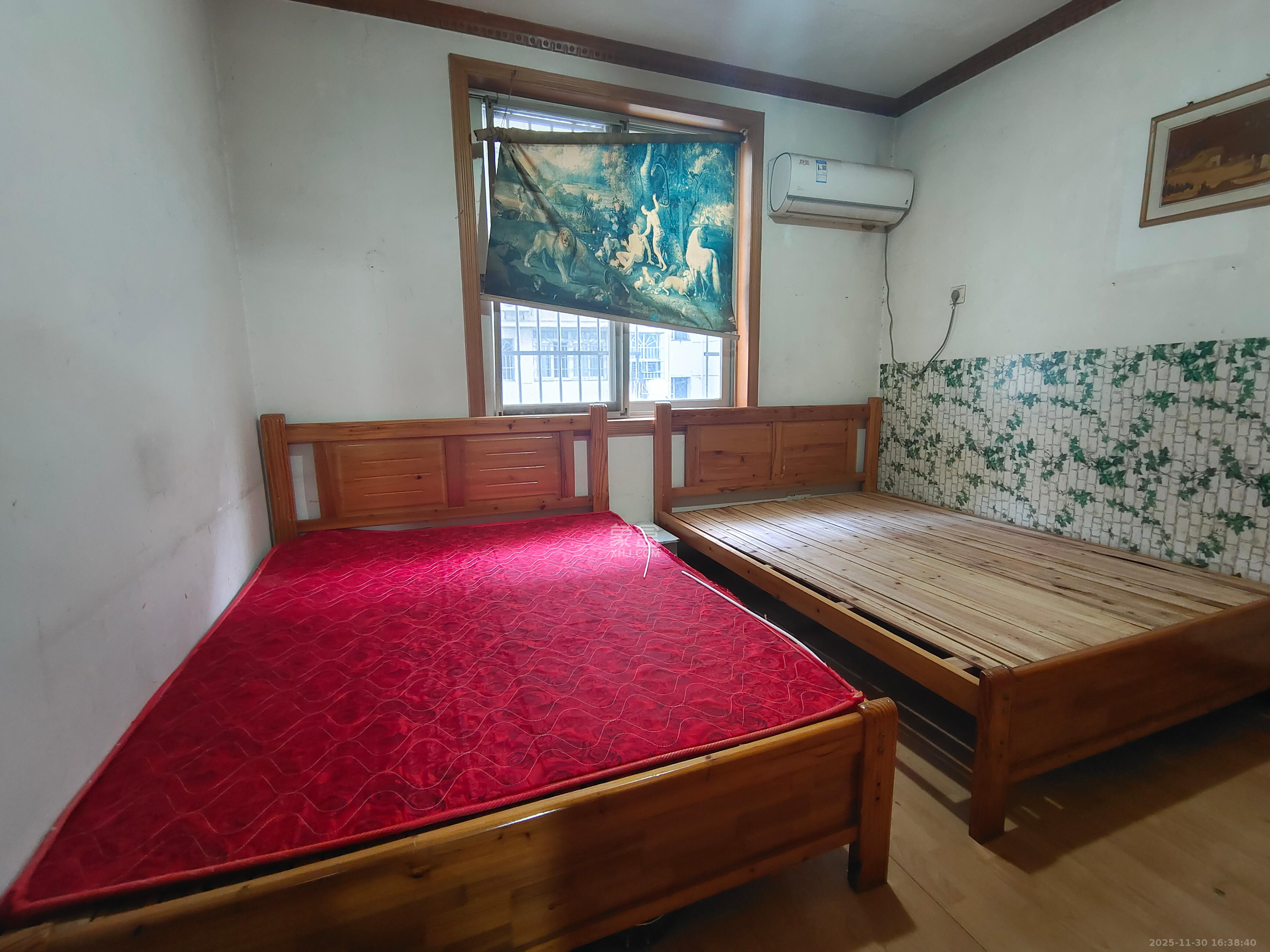 狮子山二片 3室2厅1卫 1500.0元/月 狮子山二片 3室2厅1卫 1500.0元/月室内图