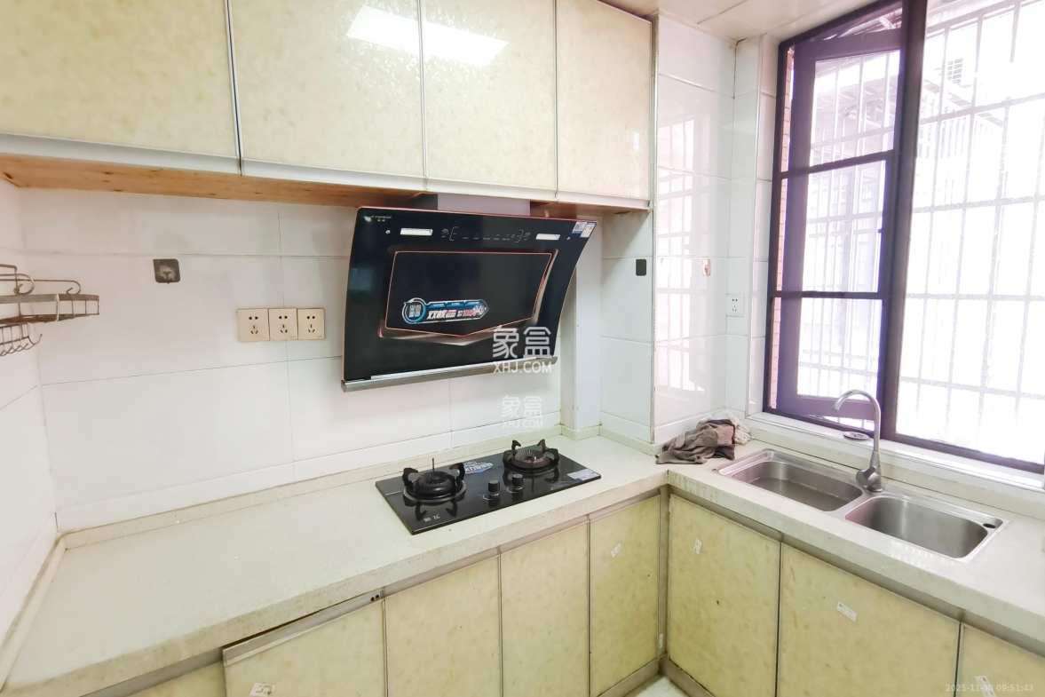 同鑫家园 2室1厅1卫 2200.0元/月 同鑫家园 2室1厅1卫 2200.0元/月室内图