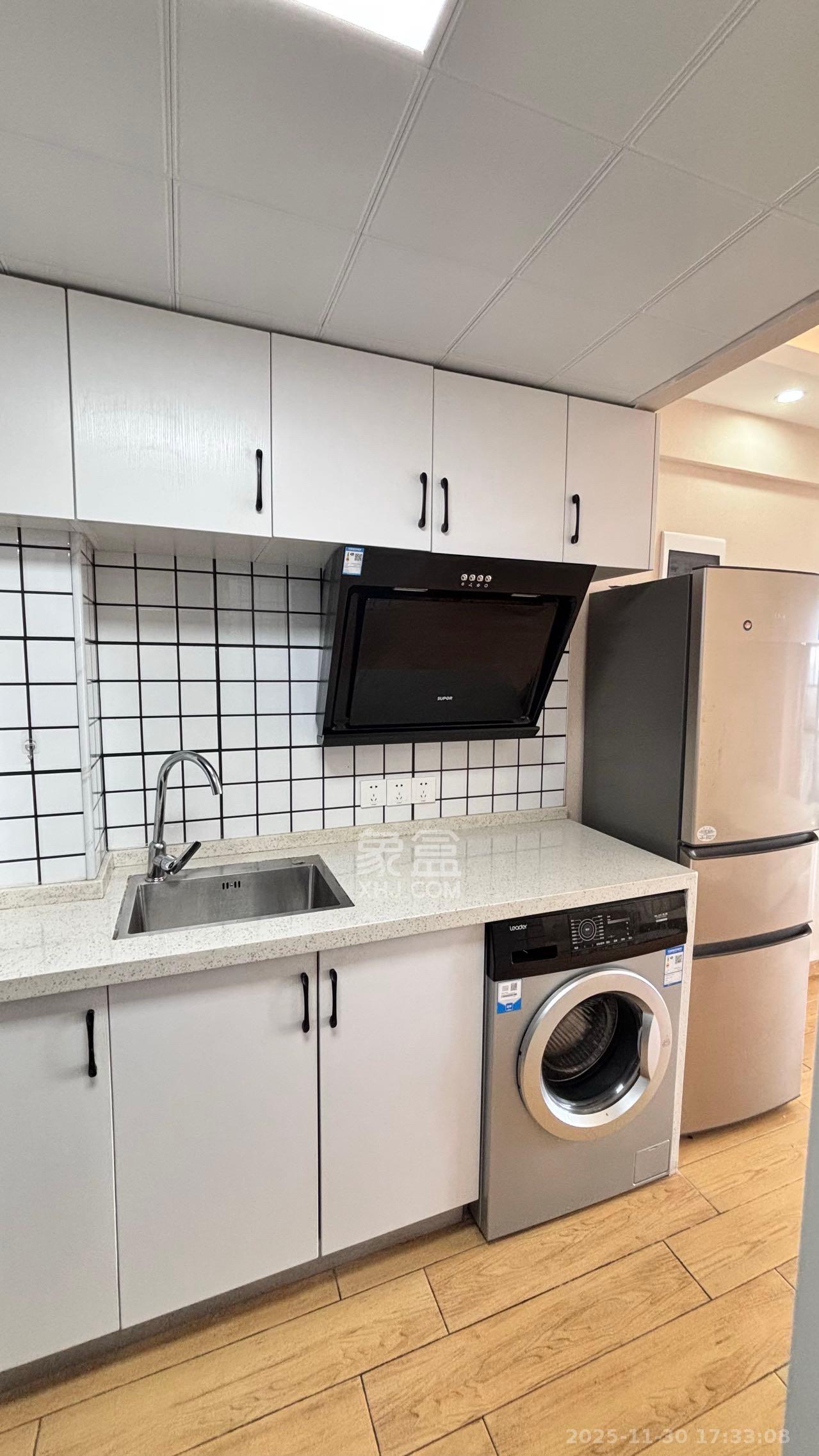 潇湘奥林匹克花园 1室1厅1卫 1500.0元/月 潇湘奥林匹克花园 1室1厅1卫 1500.0元/月室内图